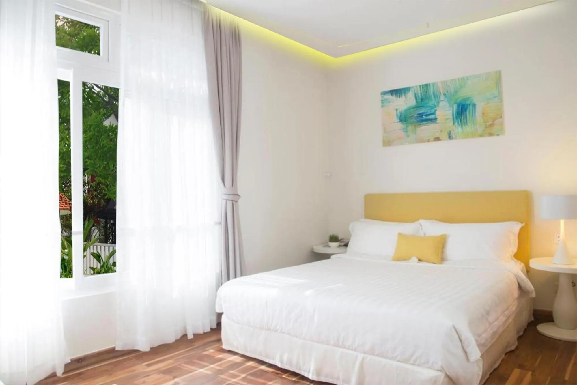 Bedroom, Bed in Palmier Hotel - Art House Da Nang