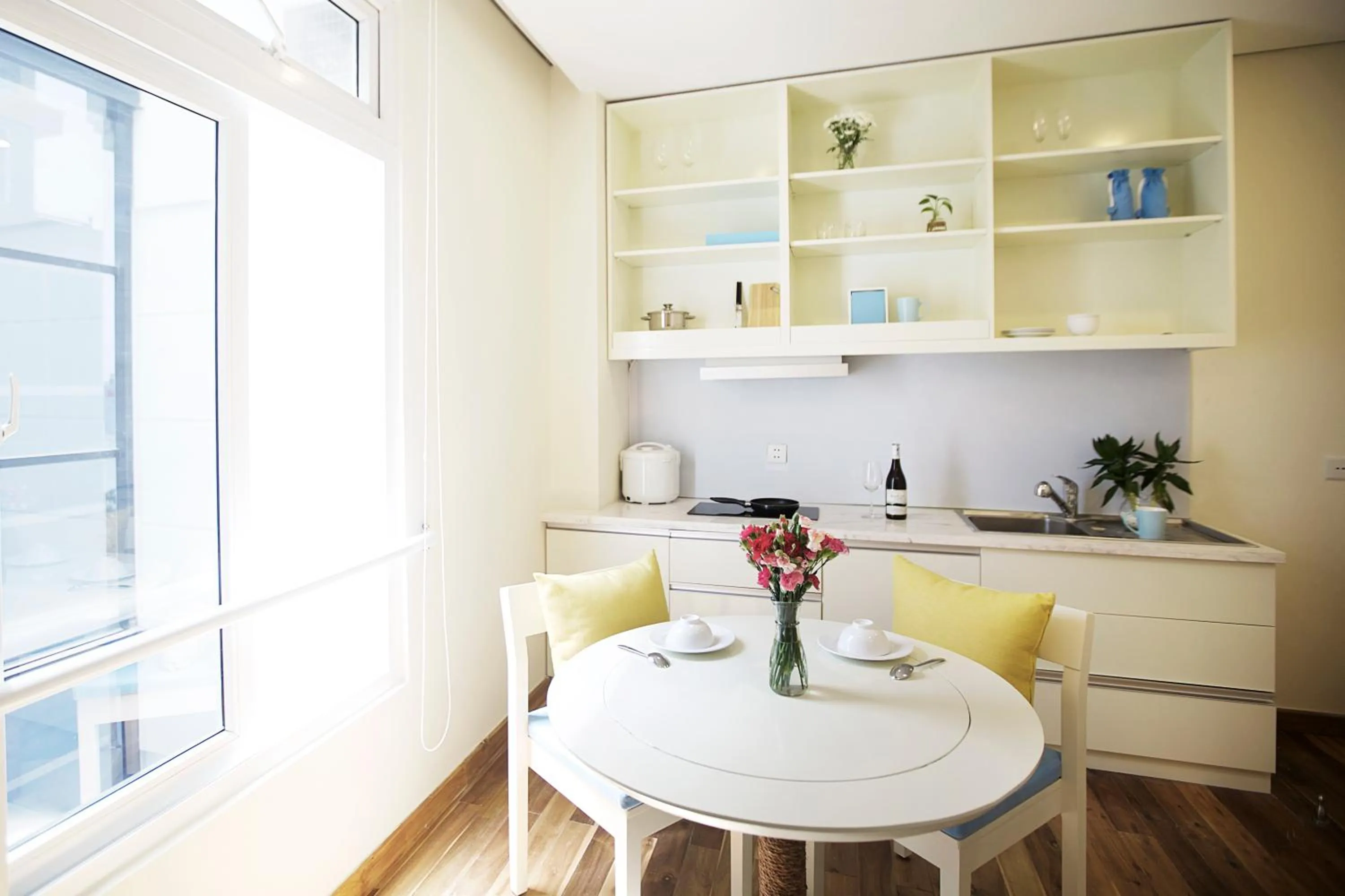 Kitchen or kitchenette in Palmier Hotel - Art House Da Nang