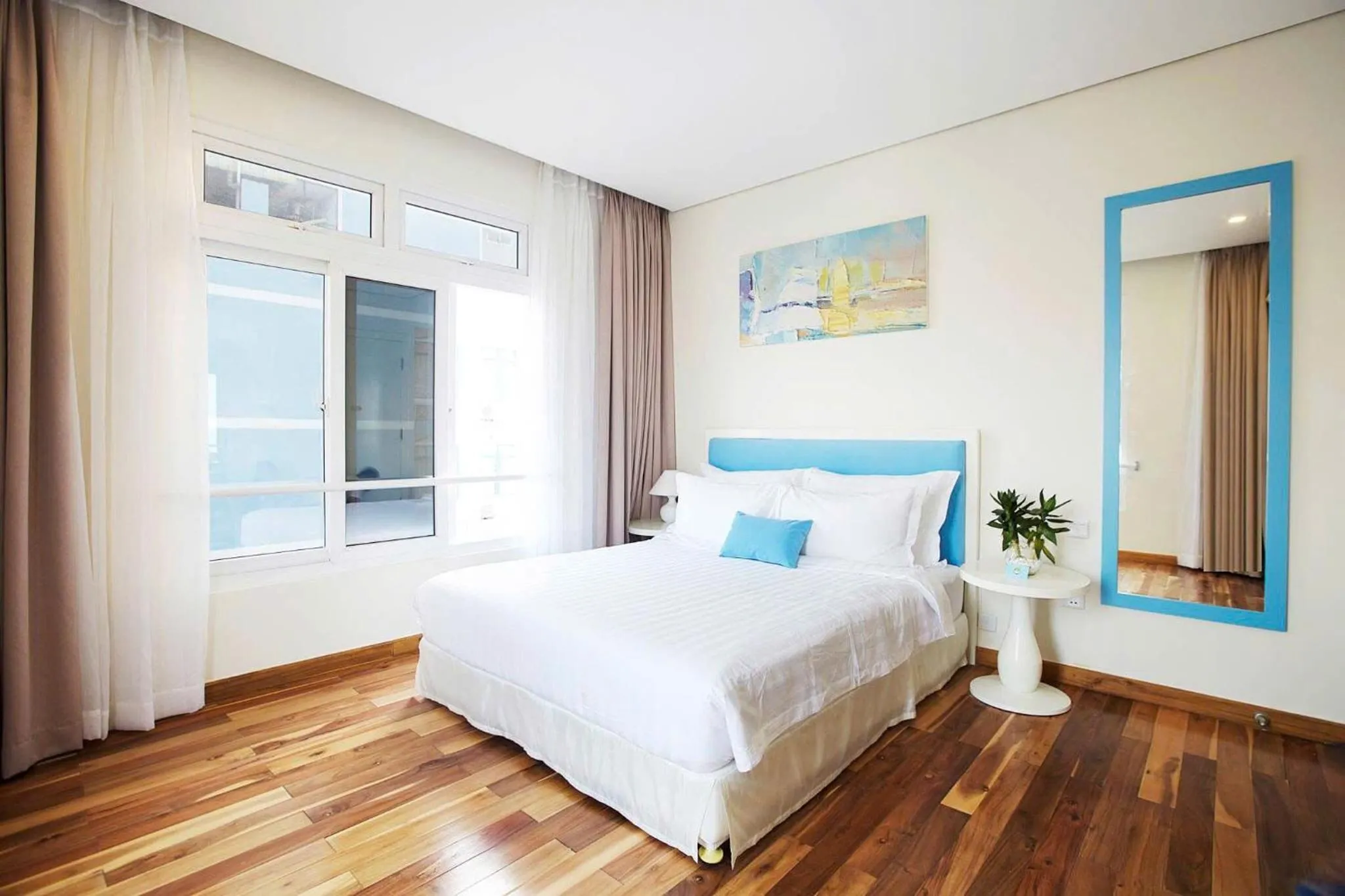 Bedroom, Bed in Palmier Hotel - Art House Da Nang