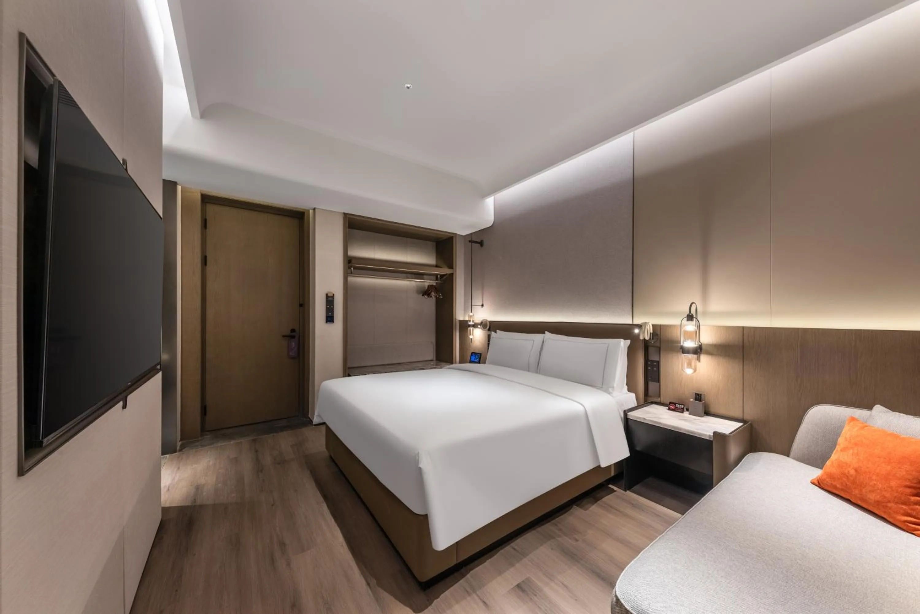 Bed in UrCove by Hyatt Shenzhen Bay Mixc
