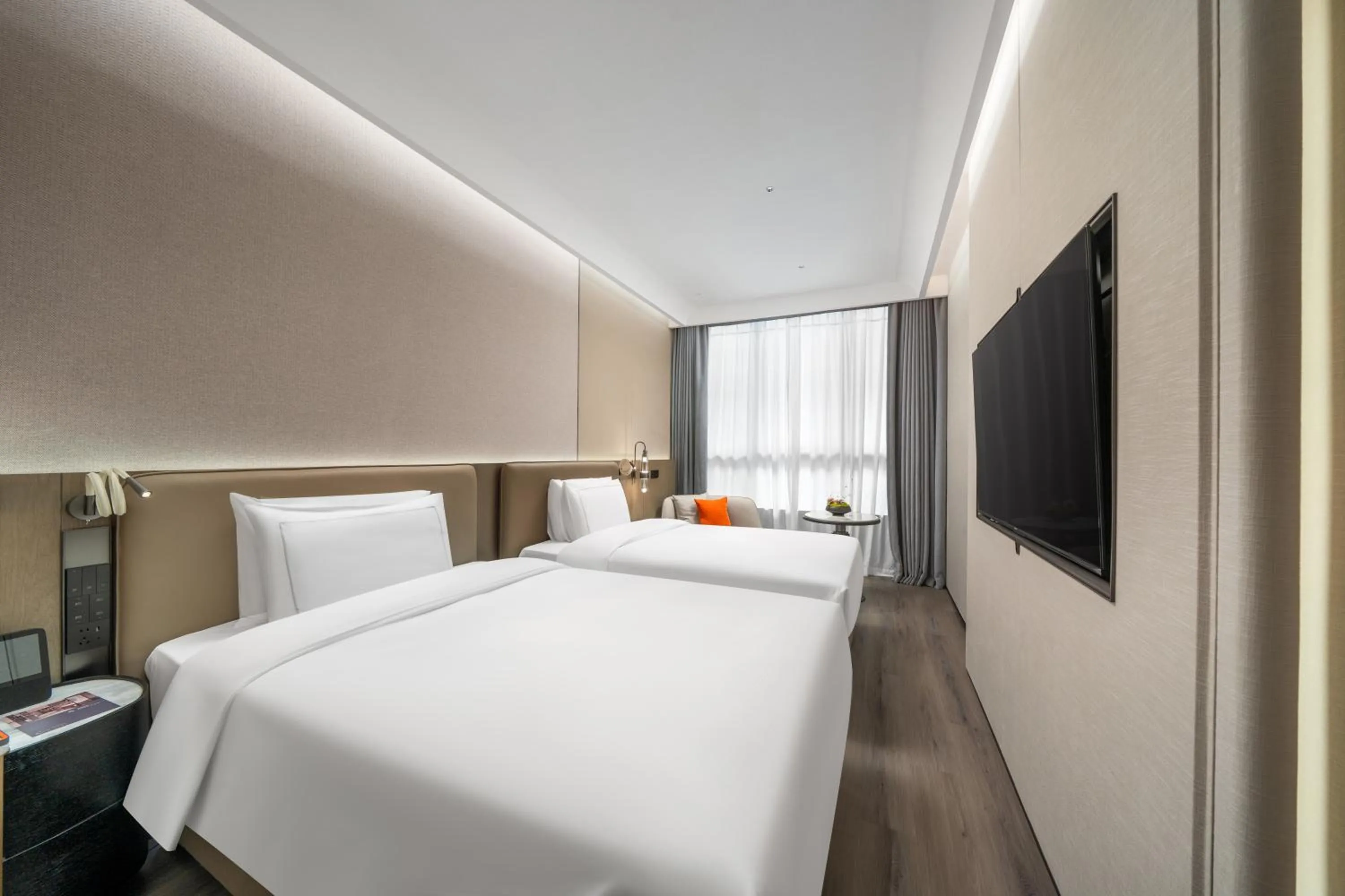 Bed in UrCove by Hyatt Shenzhen Bay Mixc