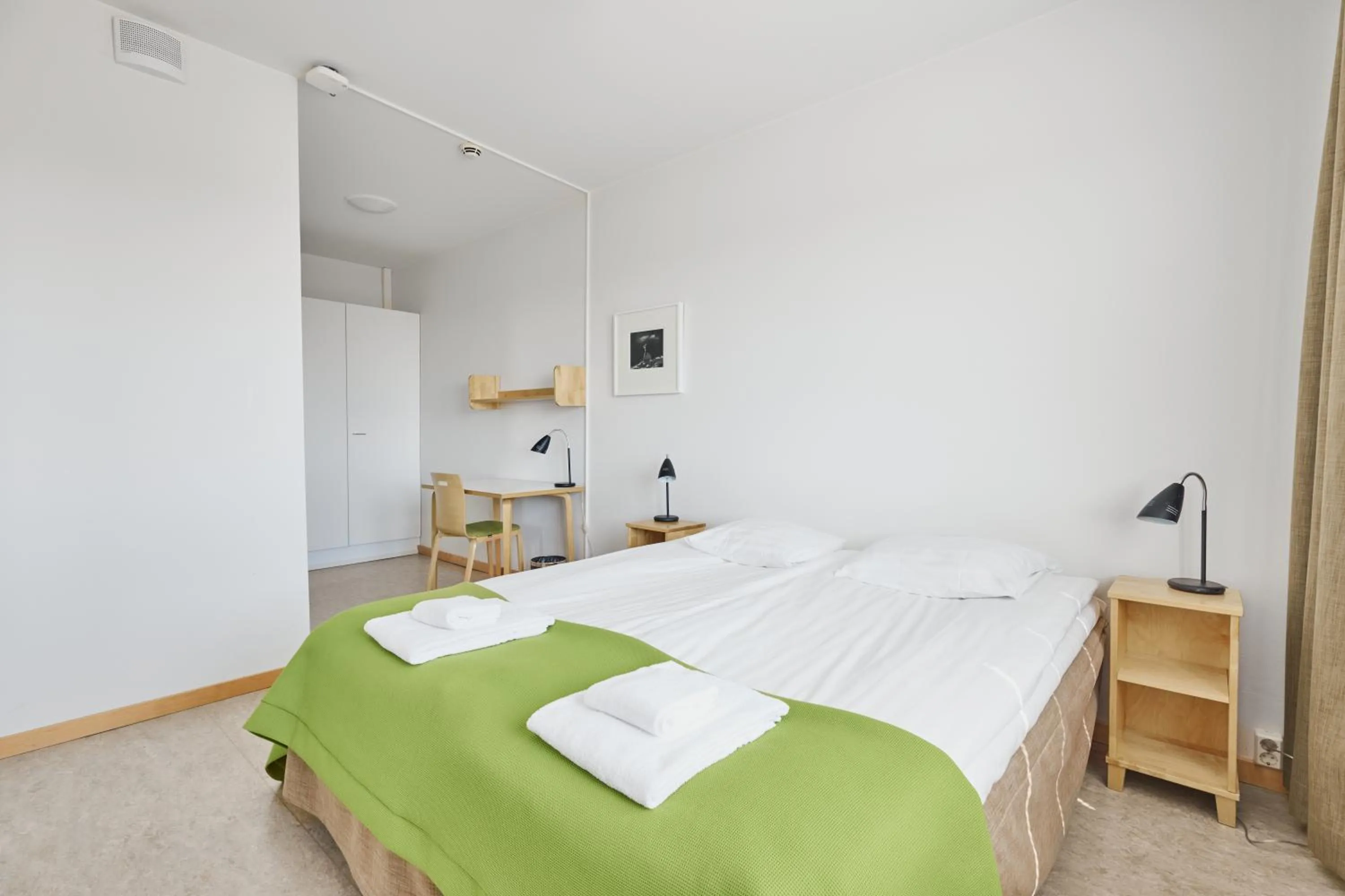 Bed in Töölö Towers