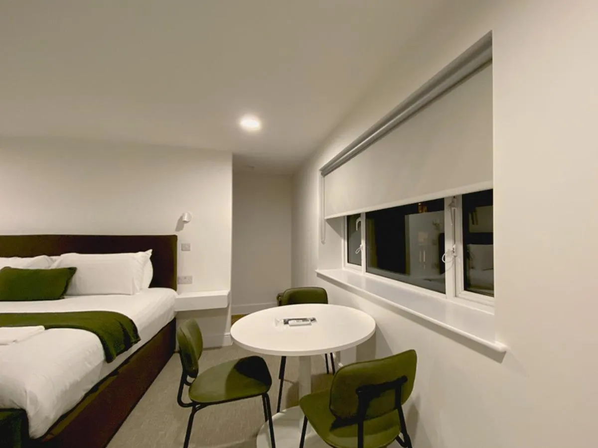 Seating area, Bed in Hilltop Haven