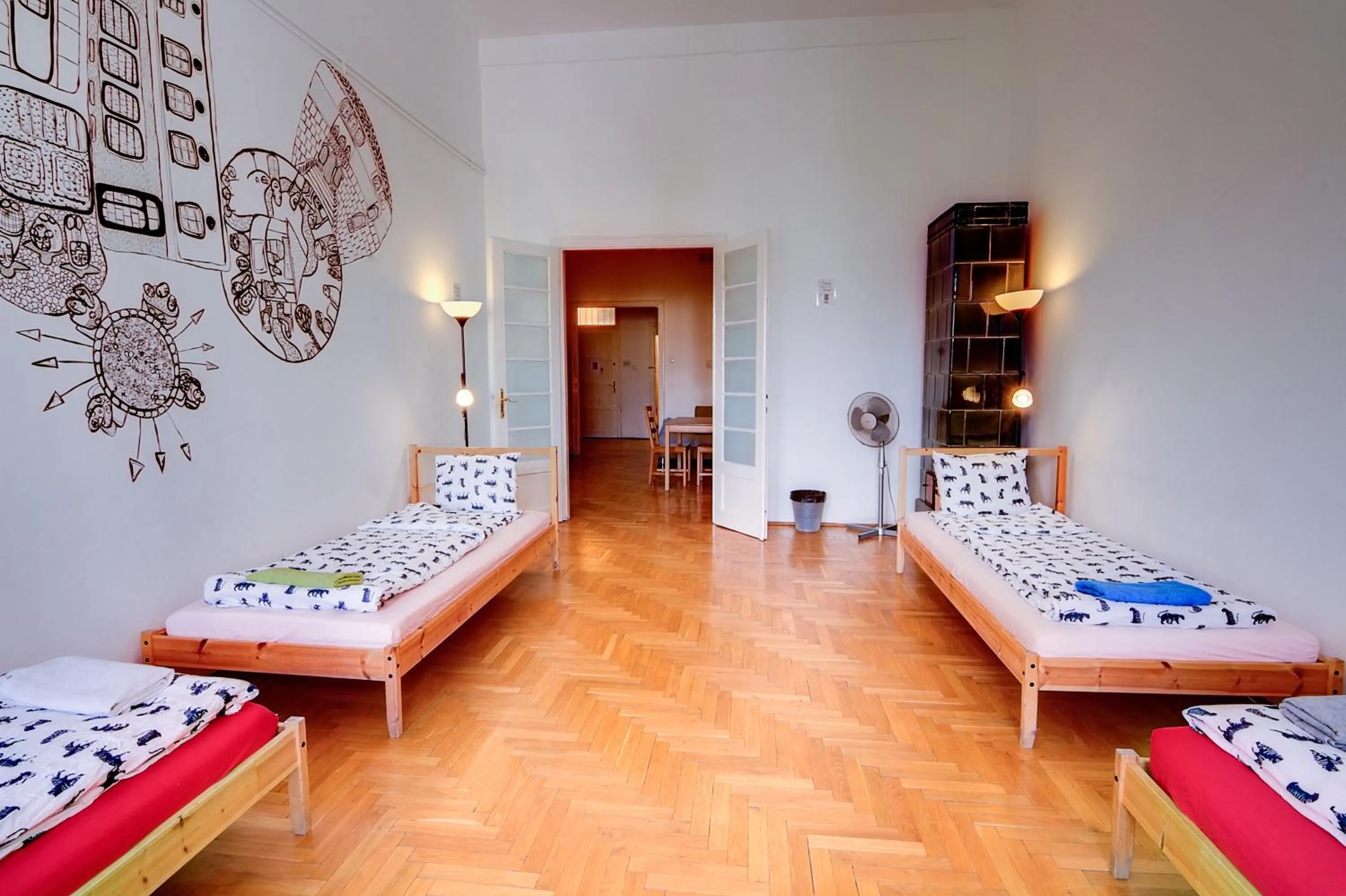 Photo of the whole room, Bed in Pal's Hostel and Apartments