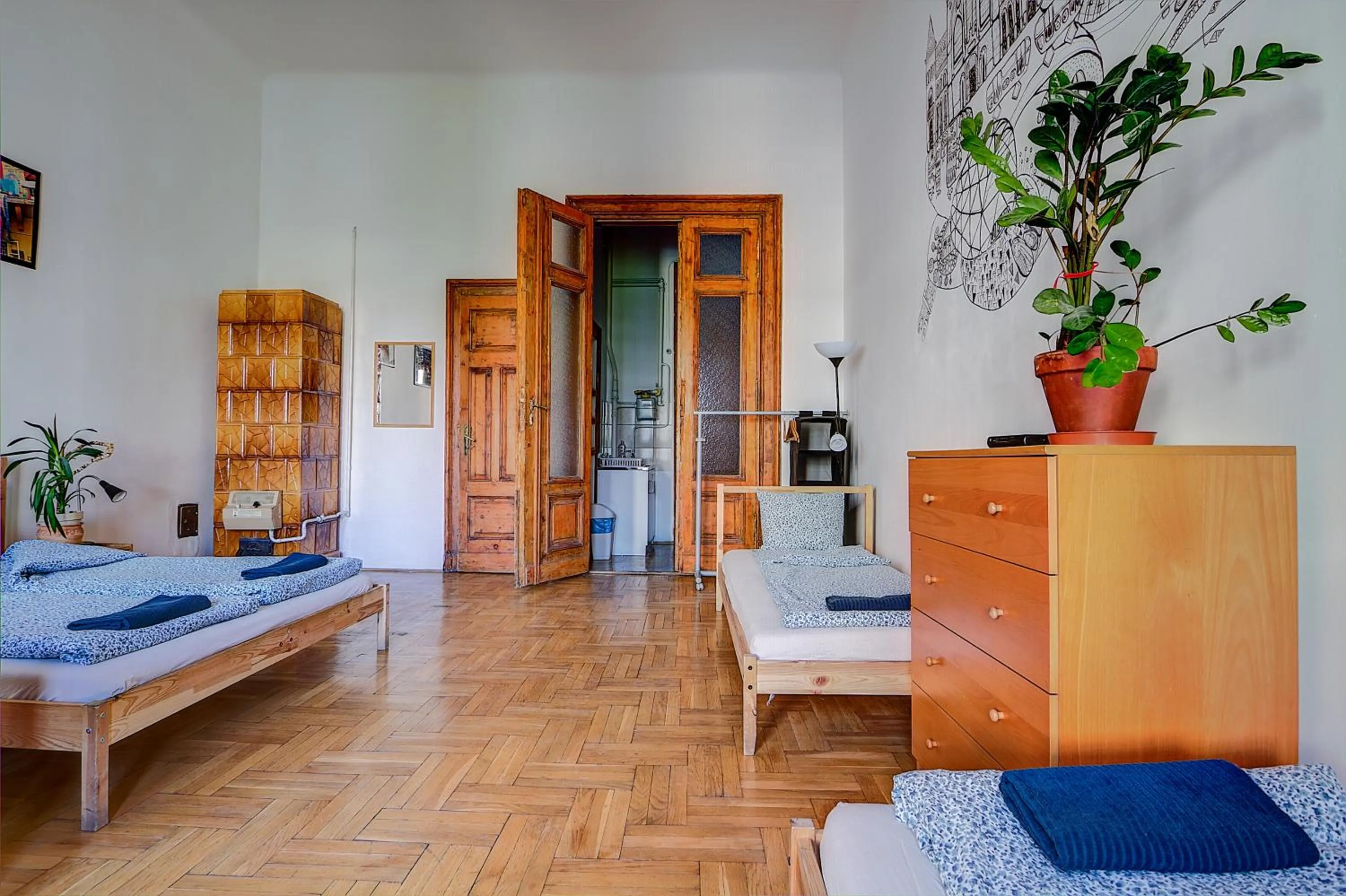 Bedroom, Bed in Pal's Hostel and Apartments