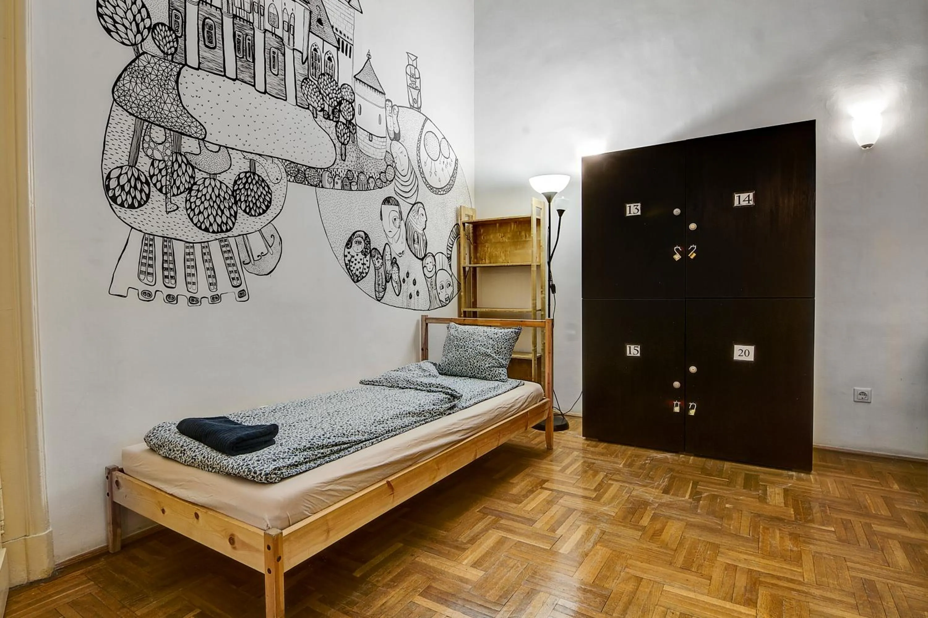 Bed in Pal's Hostel and Apartments