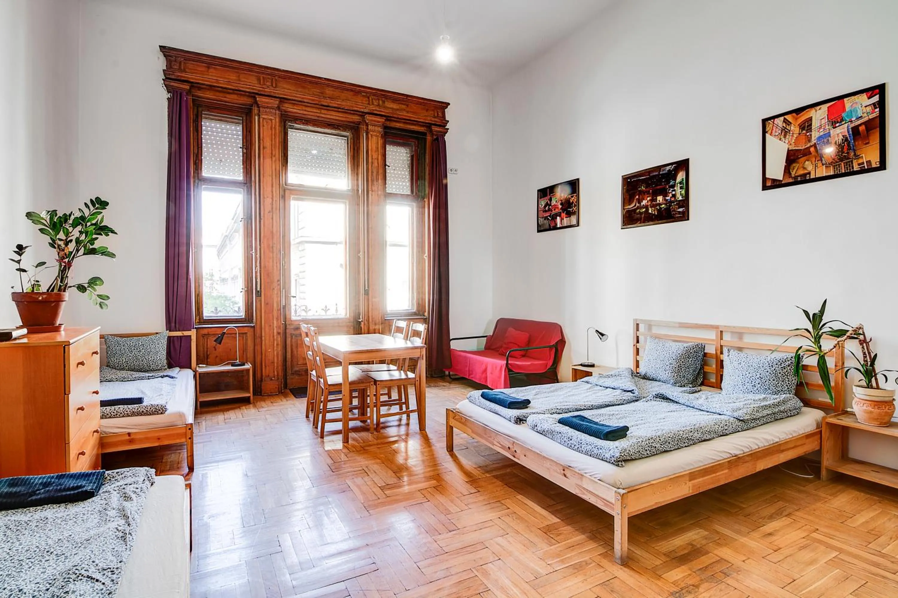 Bed in Pal's Hostel and Apartments