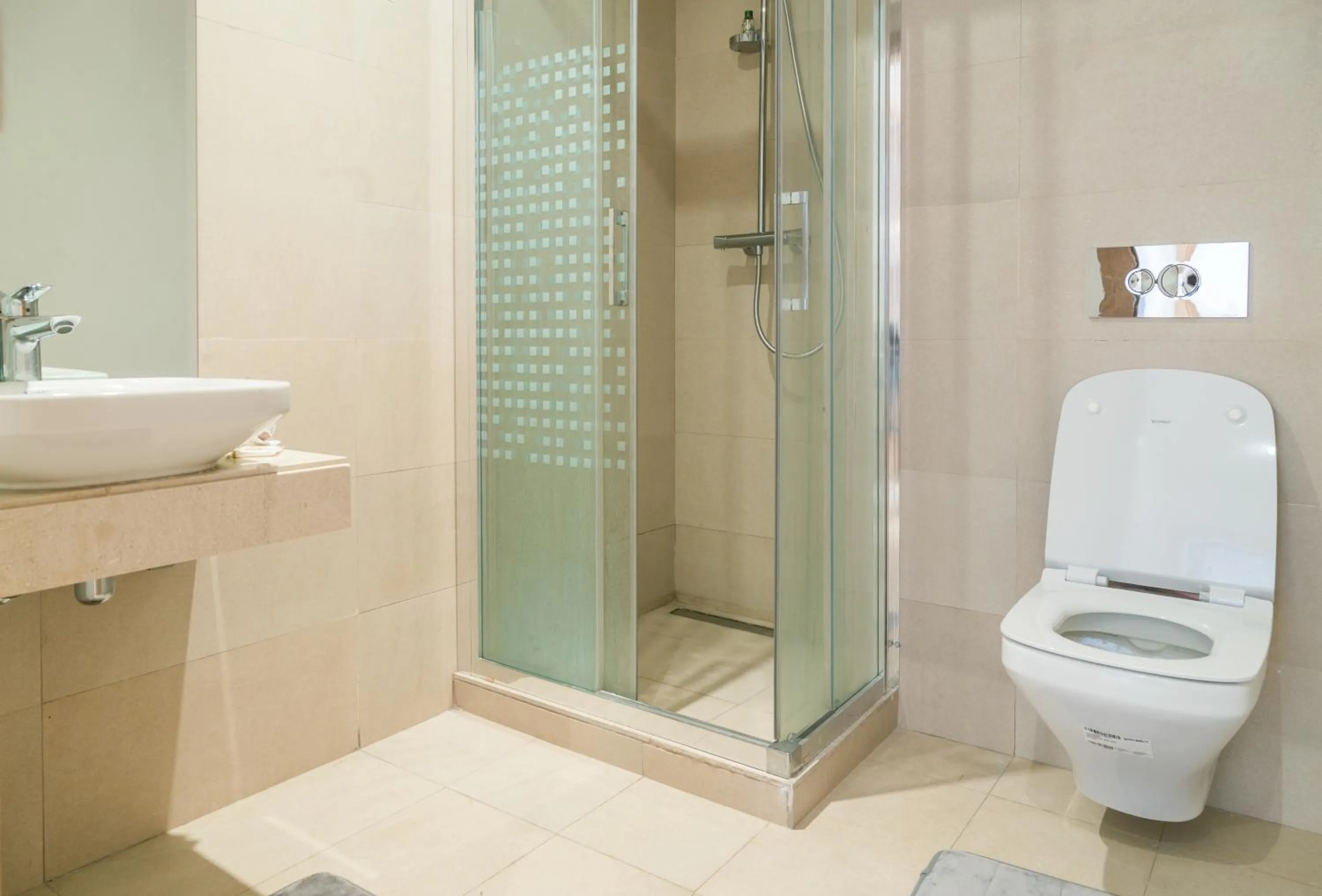 Shower in Marina Rabat Suites & Apartments
