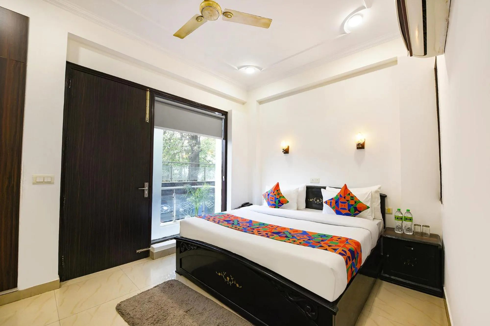 Bedroom, Bed in FabHotel Velvet Suites Near Millennium City Centre Gurugram