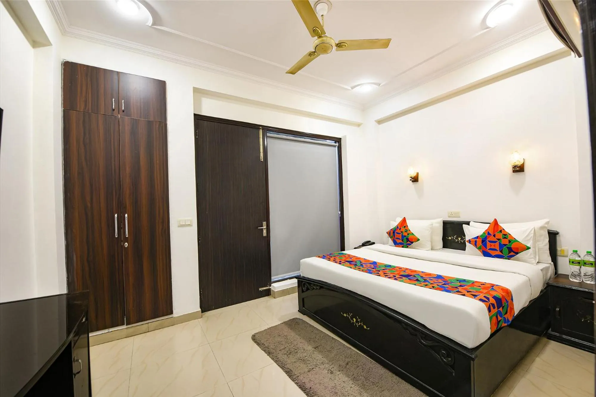Bed in FabHotel Velvet Suites Near Millennium City Centre Gurugram