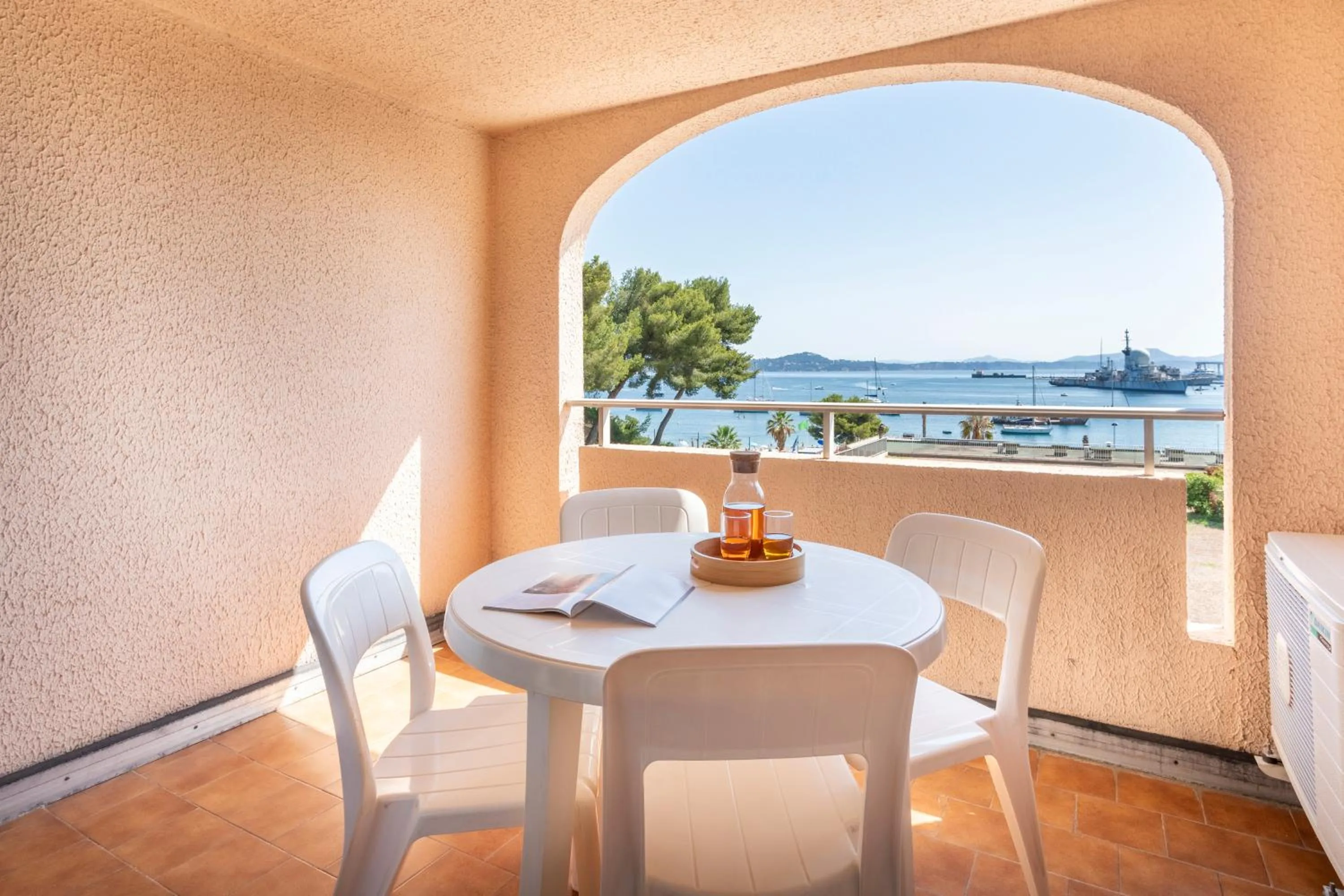 Patio in Résidence Pierre & Vacances Les Jardins de la Côte d'Azur