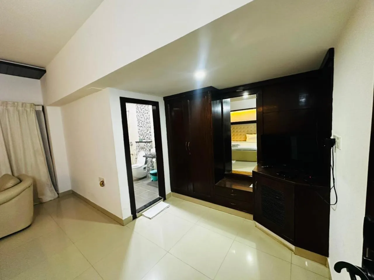 BNGV Grandeur Hotel & Banquets