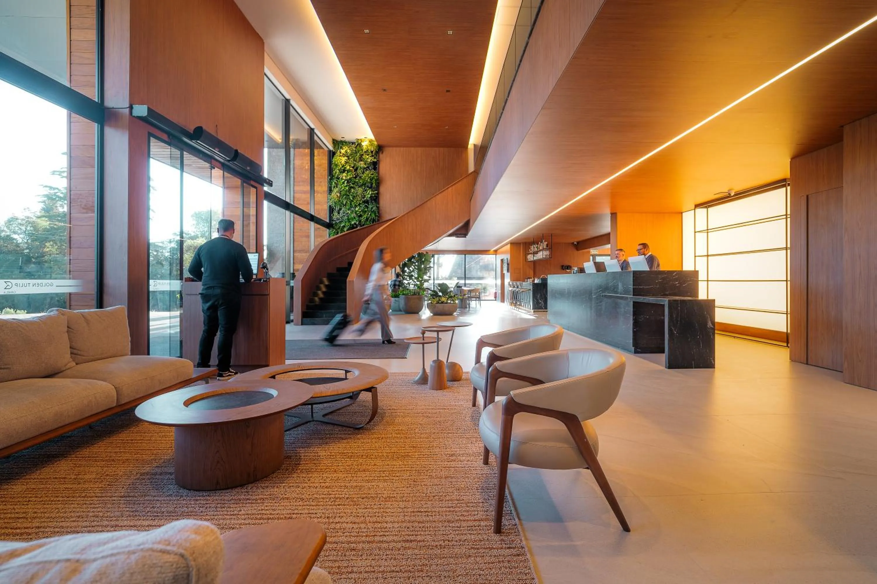 Lobby or reception in Golden Tulip Canela OFICIAL