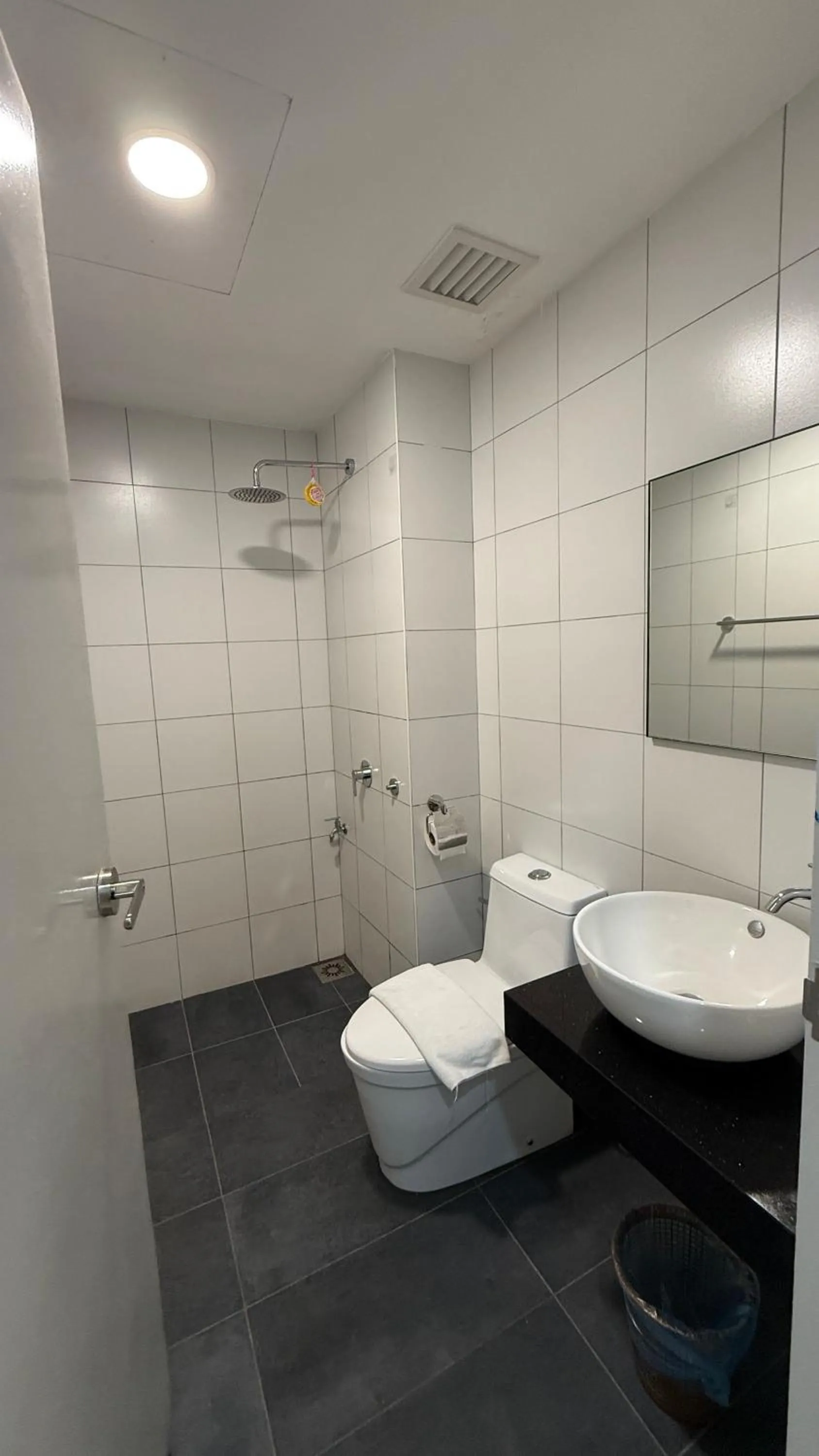 Shower in Chambers Serviced Suites Kuala Lumpur