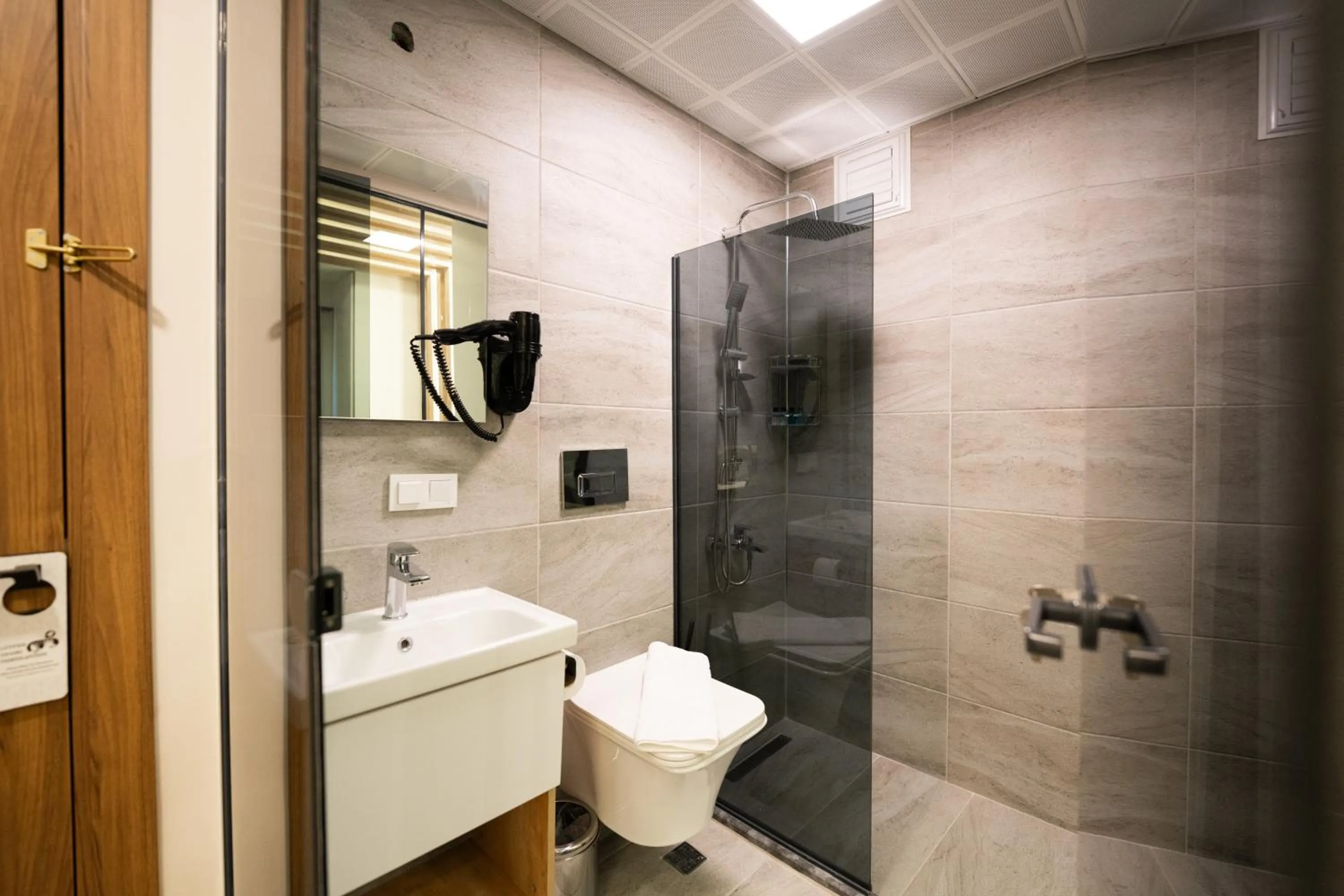 Shower in Dalyan Lorend Inn