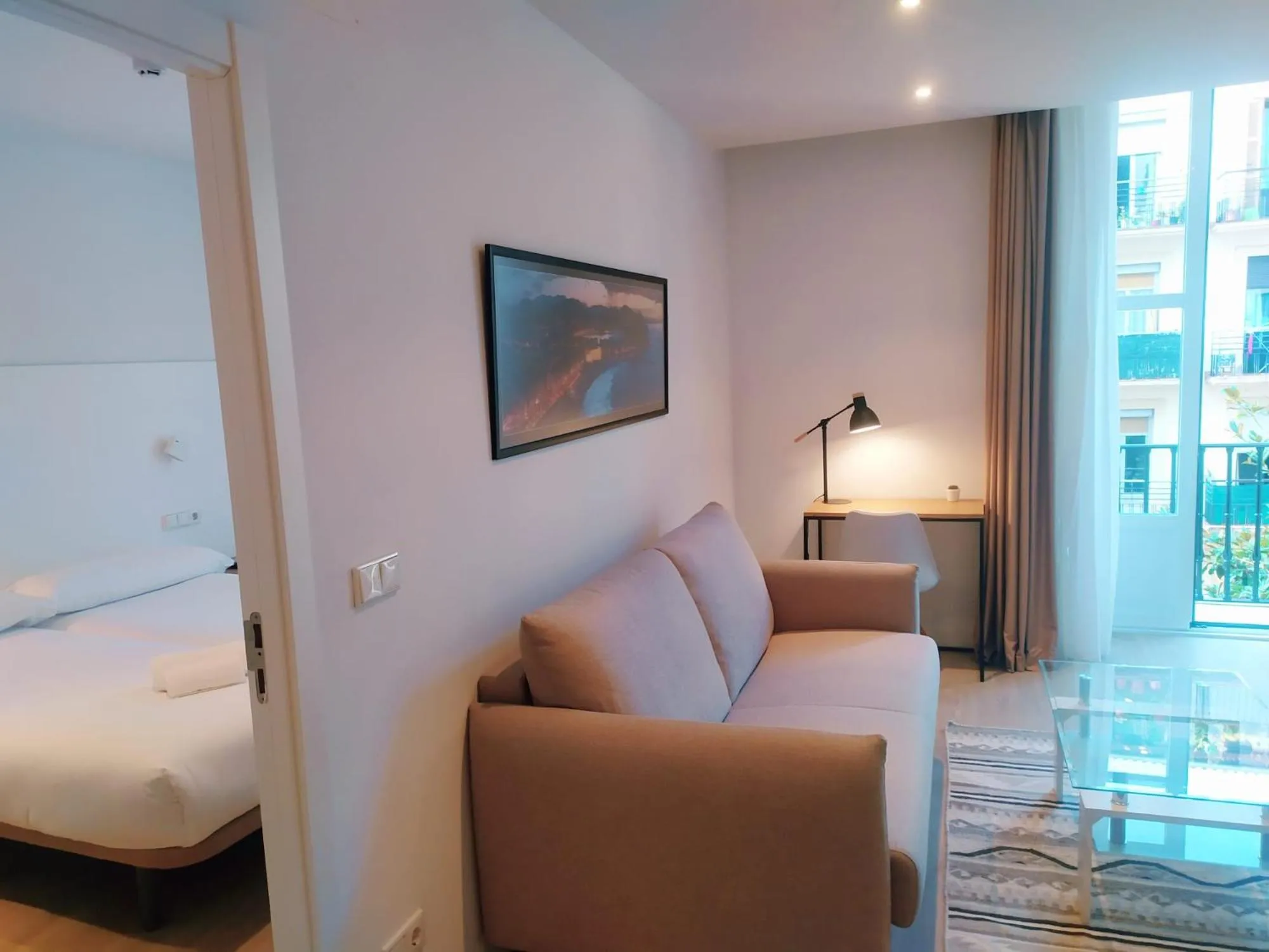 Balcony/Terrace, Bed in Pensión Sarriegi