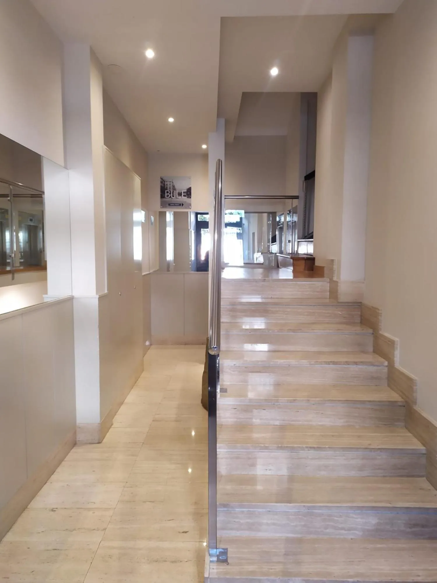 Facade/entrance in Pensión Sarriegi