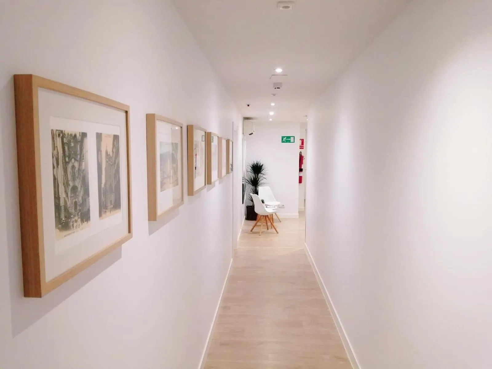 Lobby or reception in Pensión Sarriegi