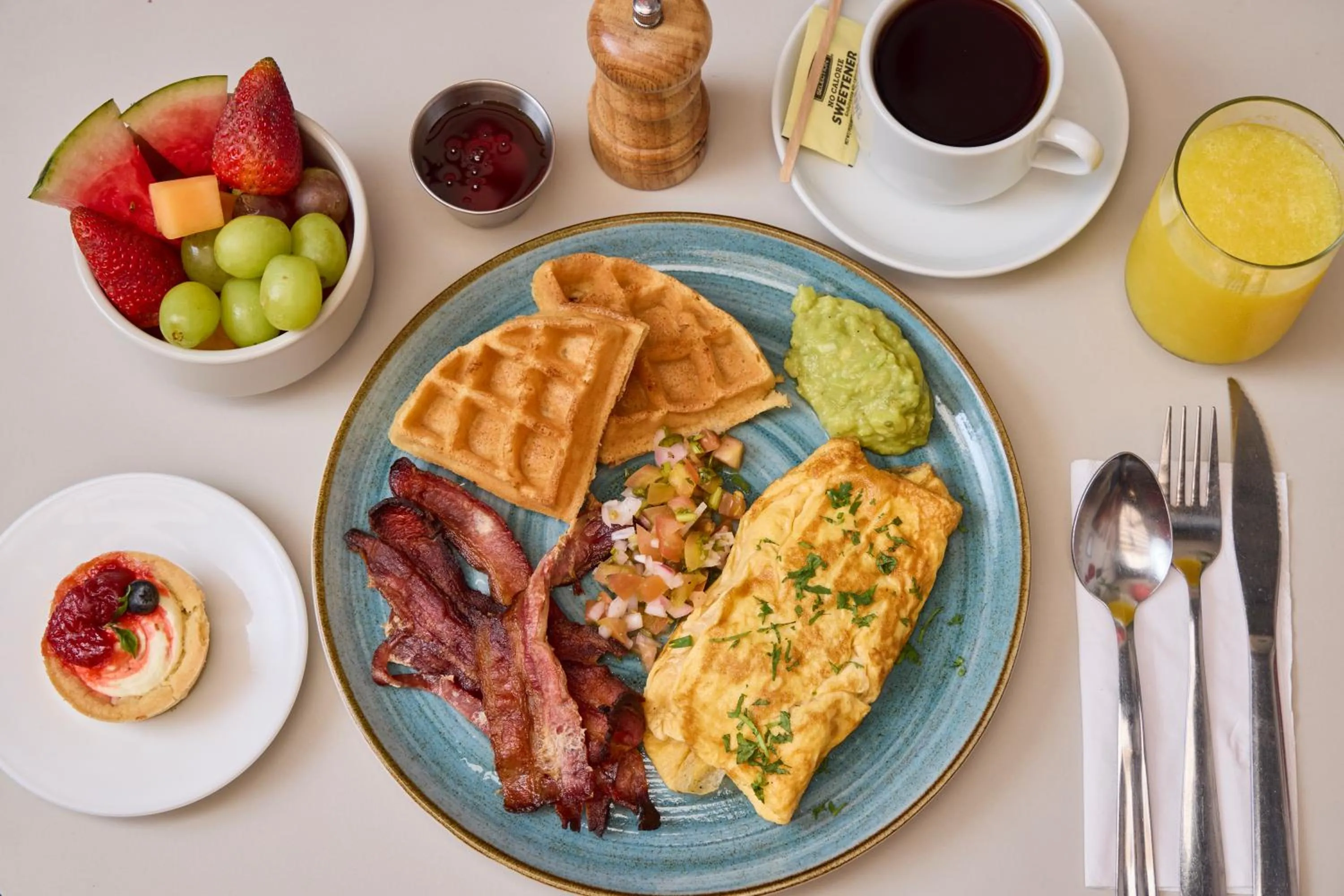 Food and drinks in Hunters Hotel by Jalo