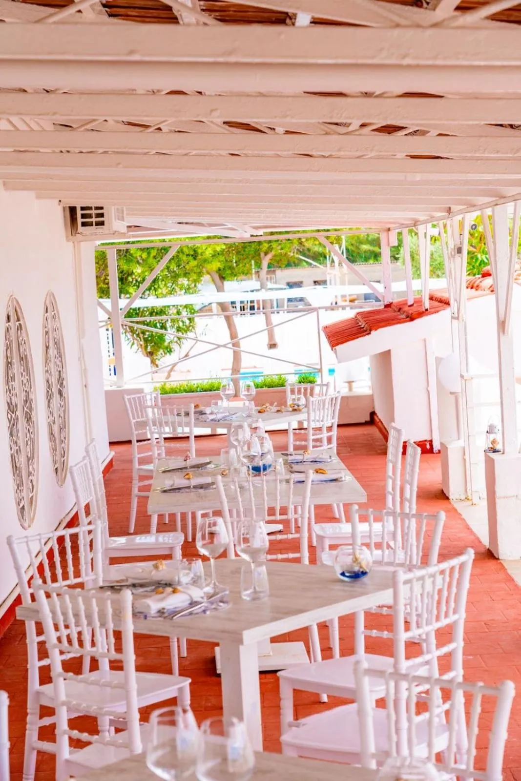 Restaurant/places to eat in International Resort