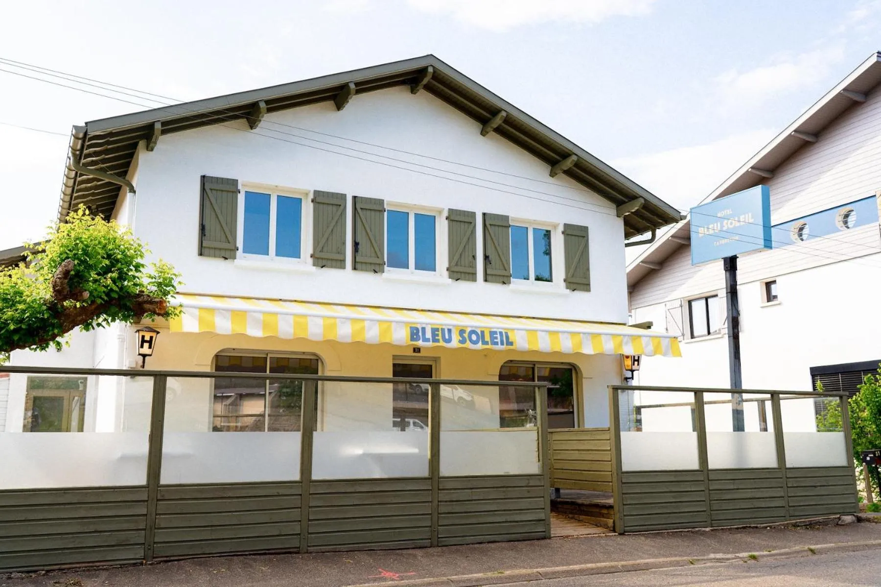 Property building in Hotel Bleu Soleil