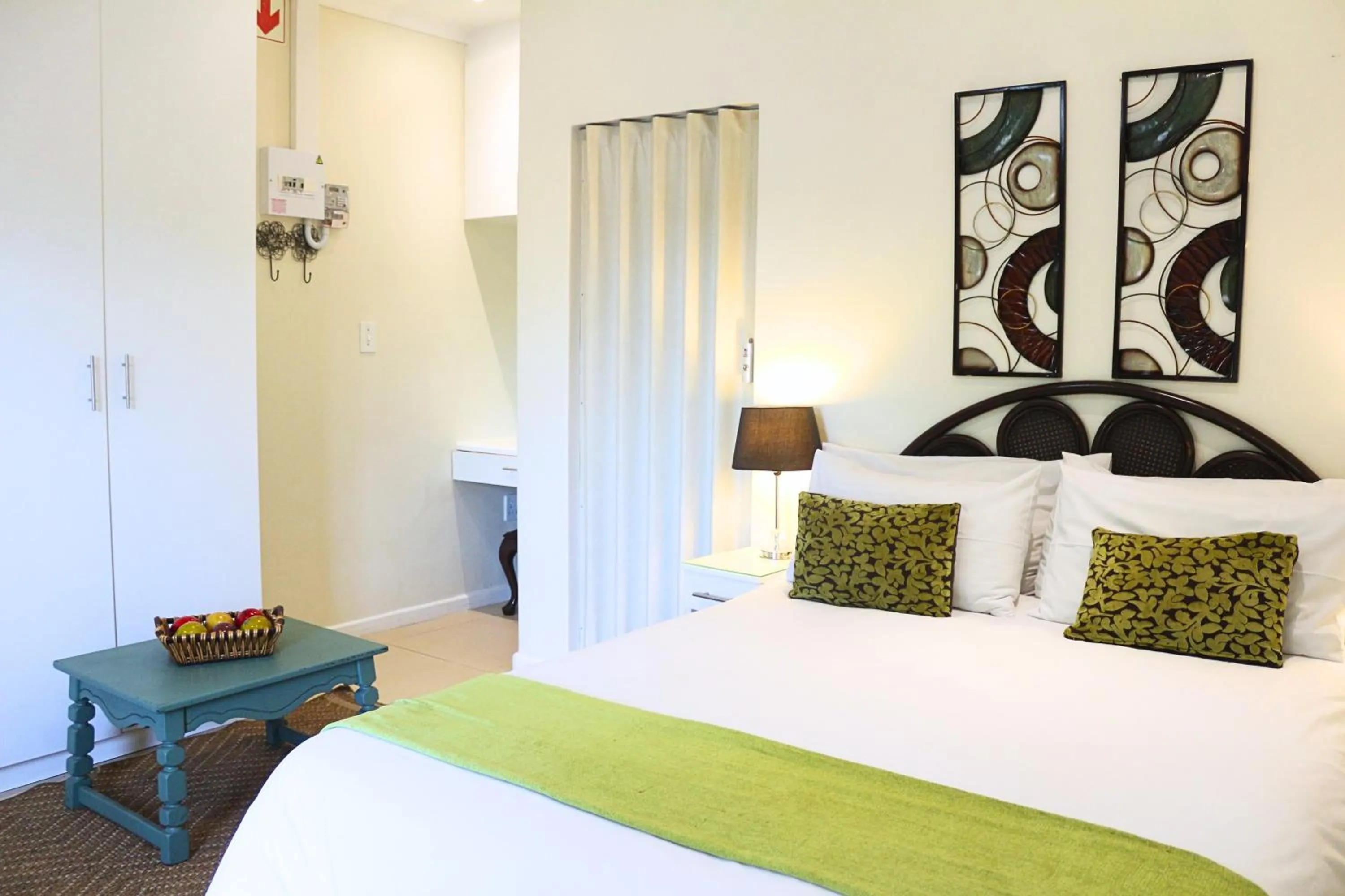 Bed in Tyger Classique Self-Catering Cape Town, Tyger Valley