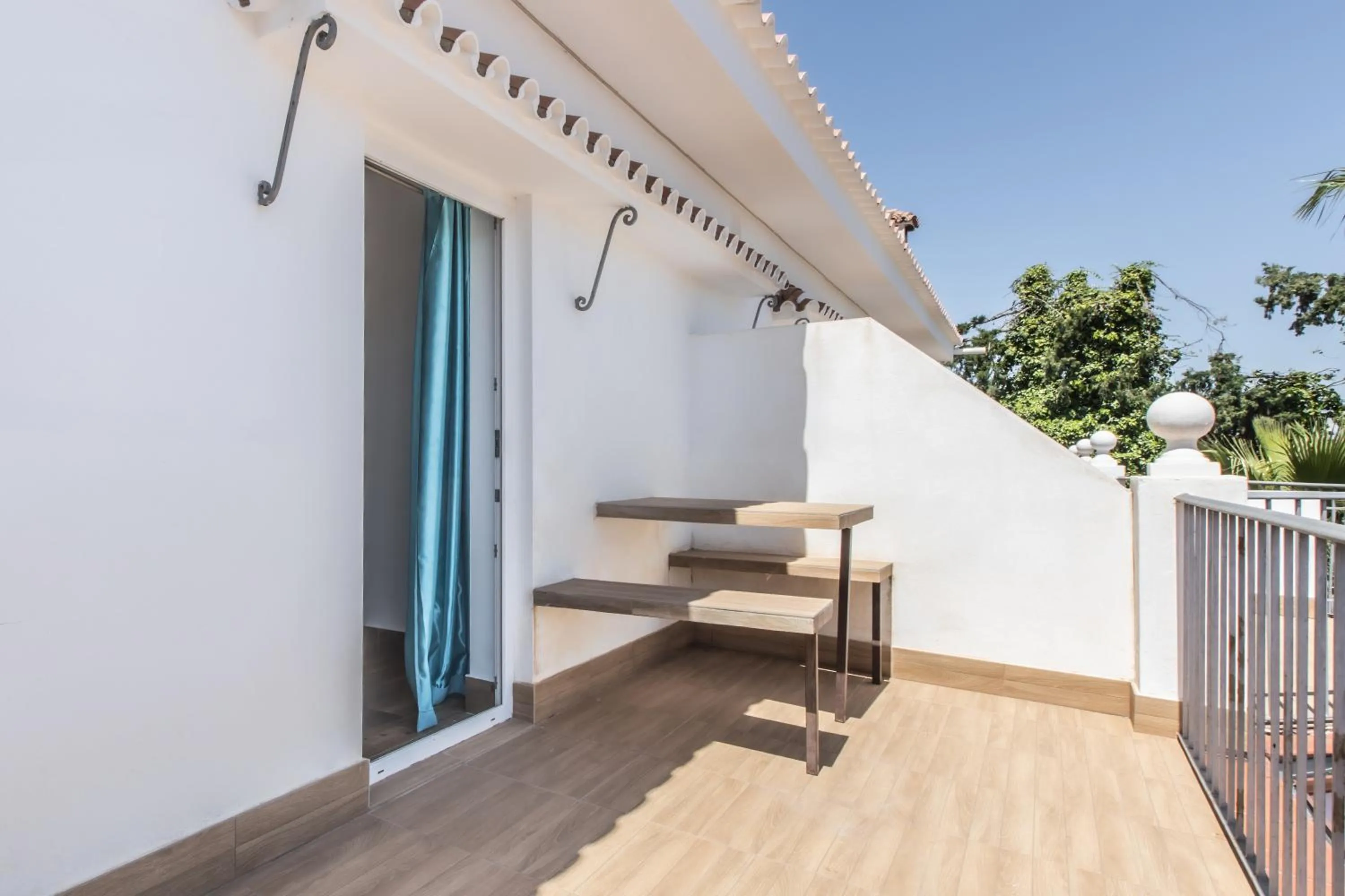 Balcony/Terrace in Hotel Zen Airport