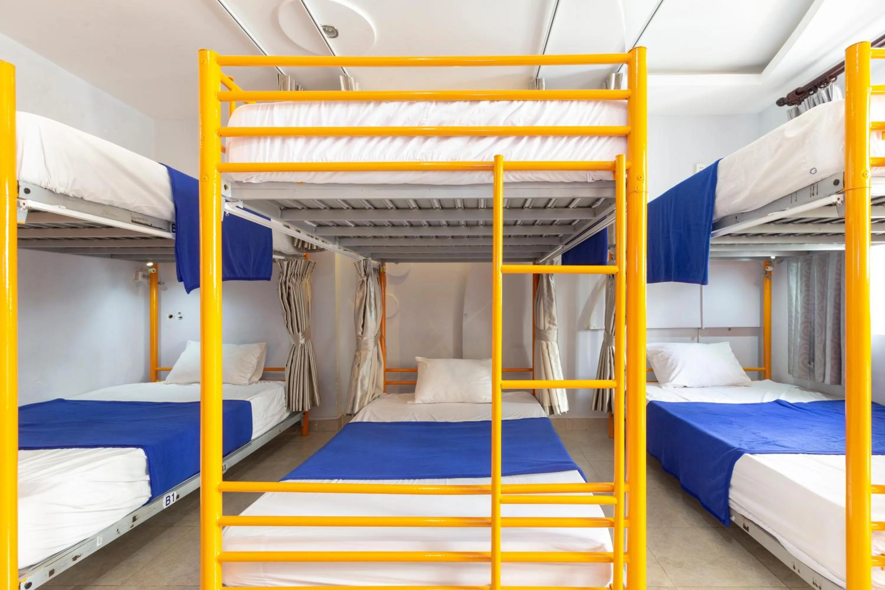 bunk bed, Bed in Saigon Gao Hostel