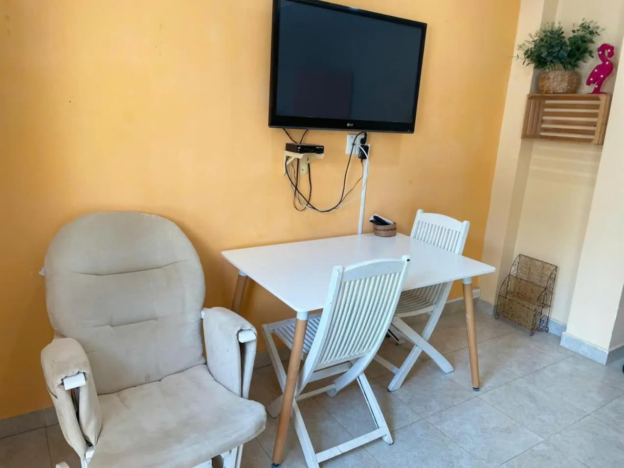 TV and multimedia in Saigon Gao Hostel