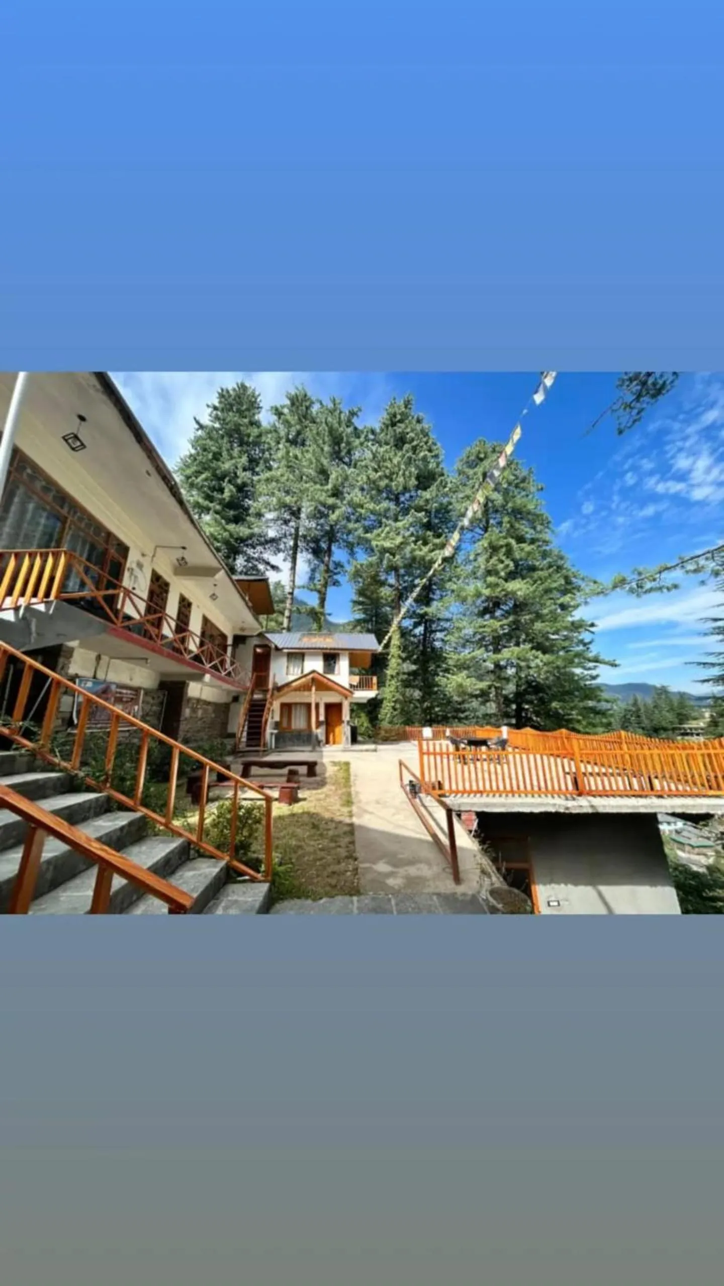 Property building in Majestic View Cottages