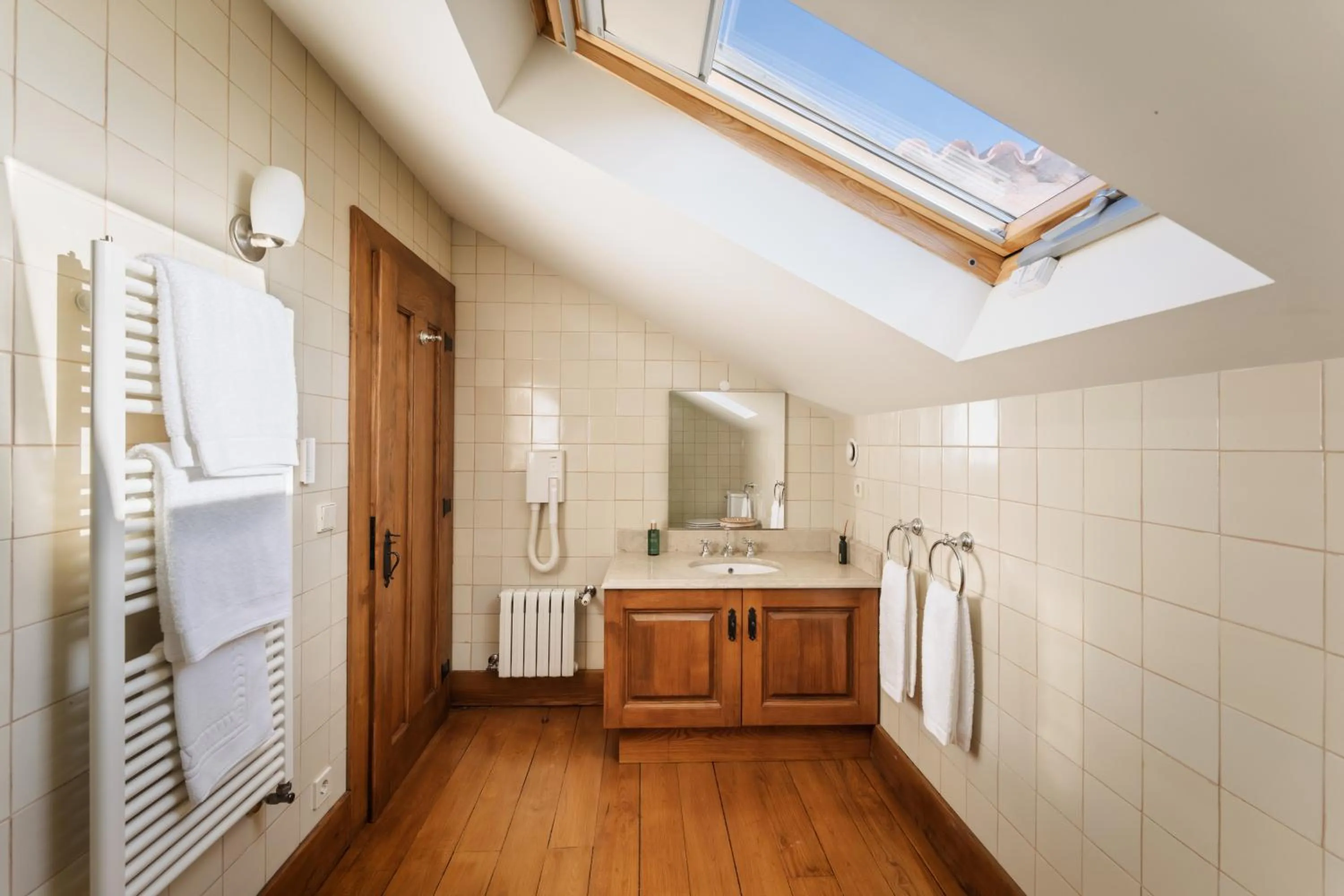 Bedroom in Casas da Memória