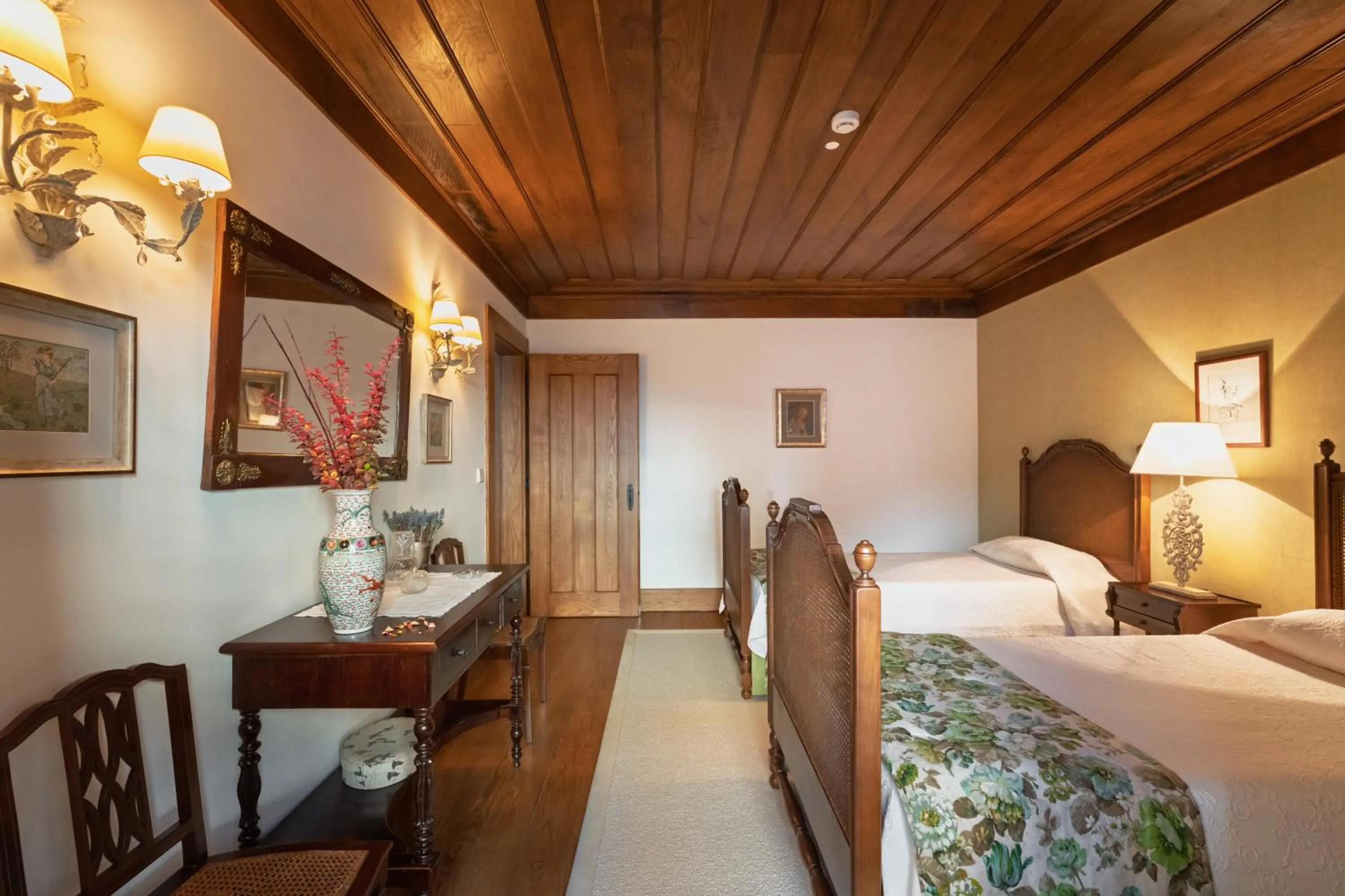 Bedroom, Bed in Casas da Memória