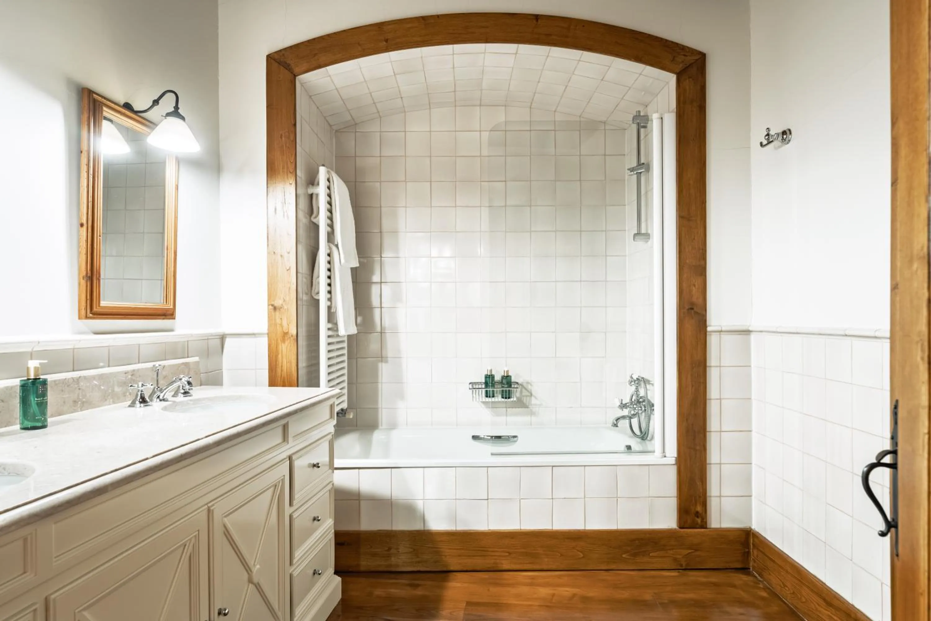 Bedroom in Casas da Memória