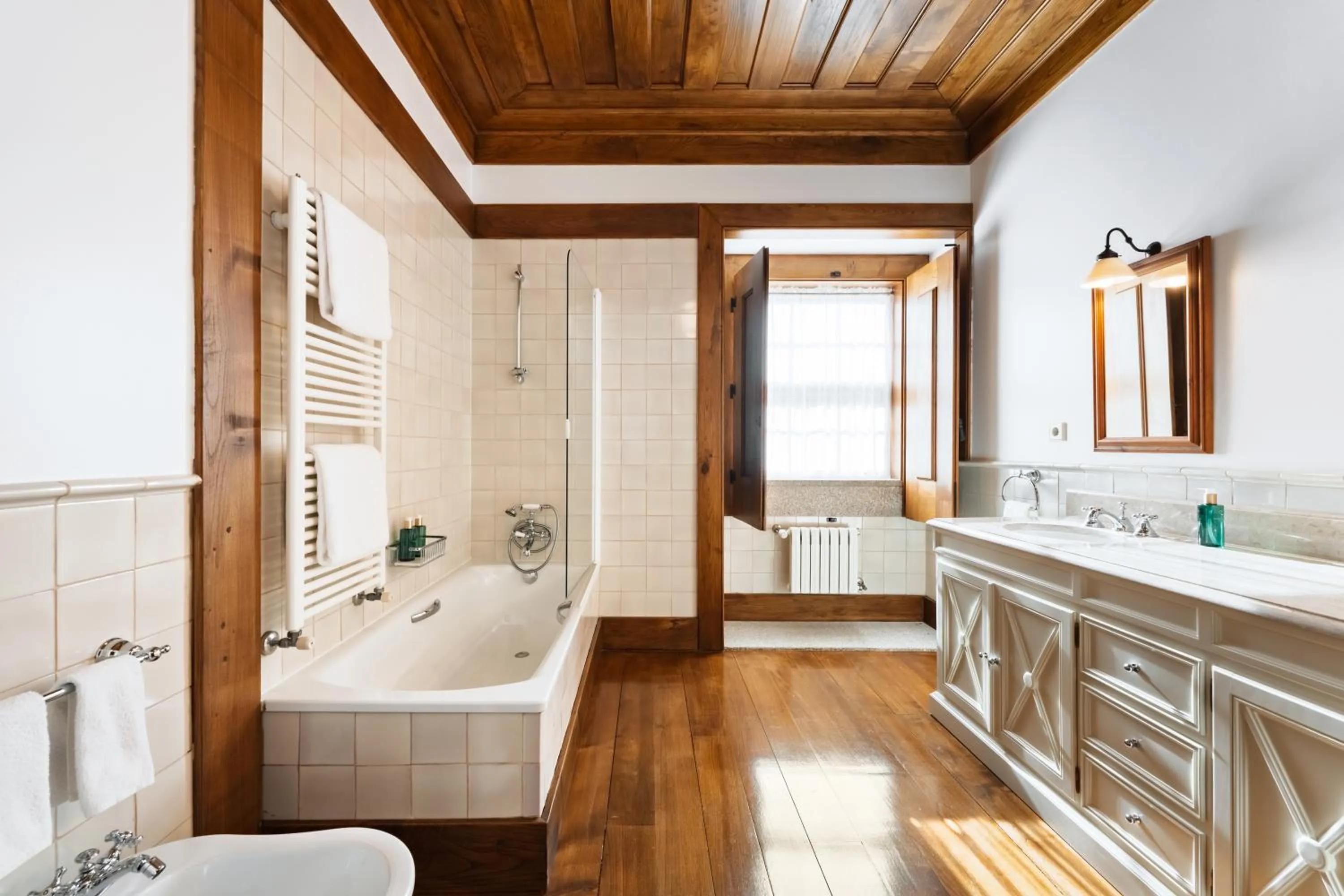 Bedroom in Casas da Memória