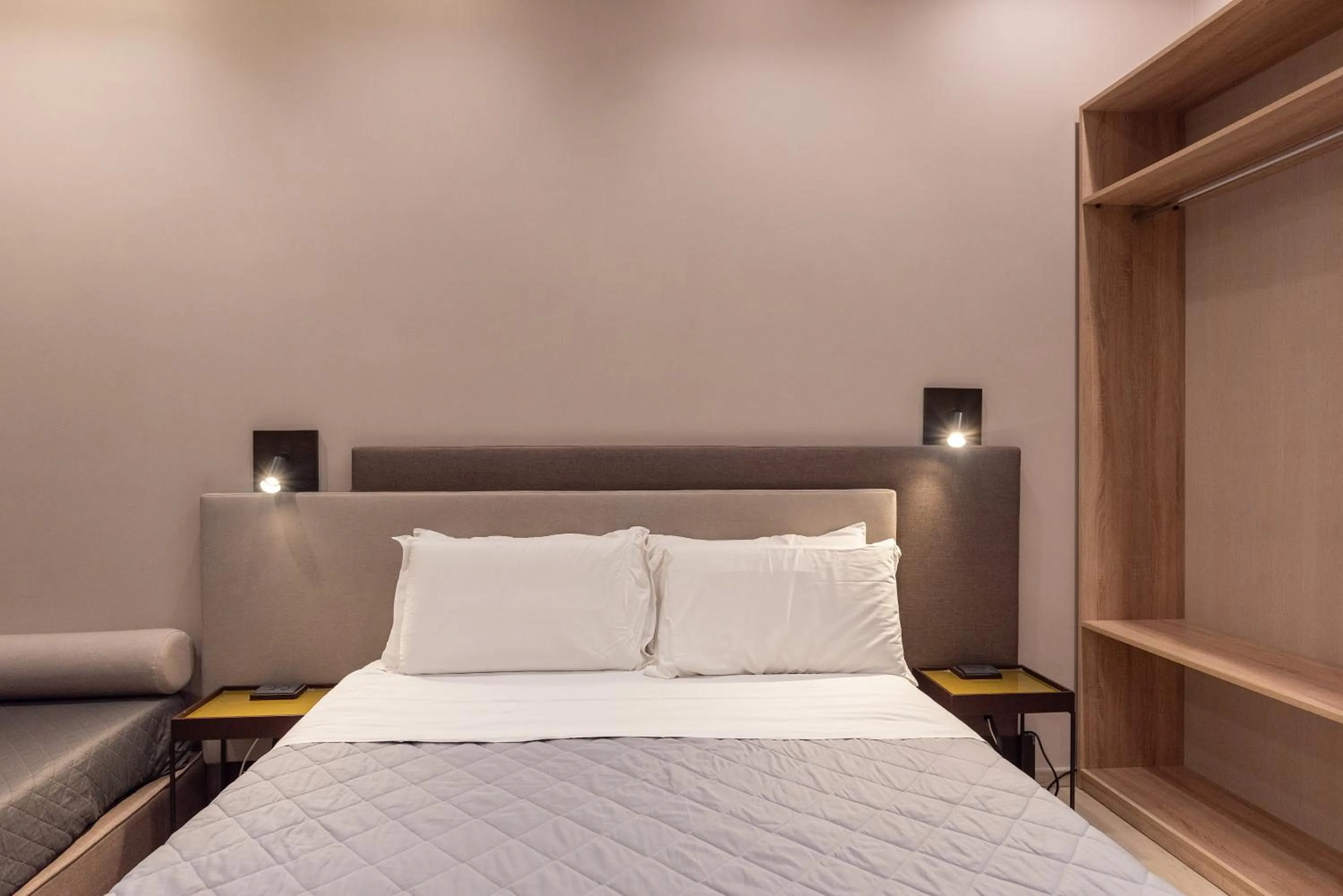 Bed in Neapolis Lifestyle