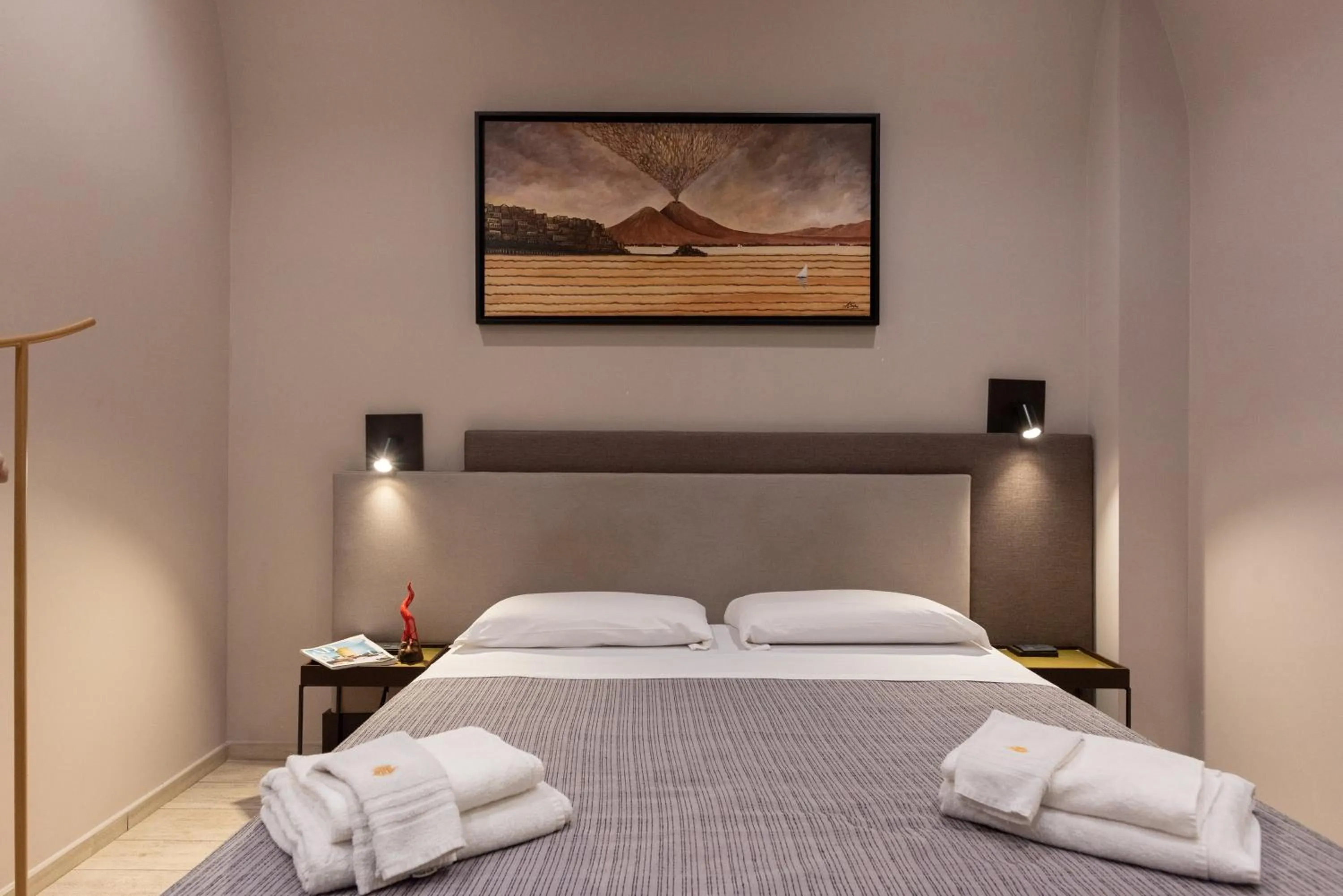 Photo of the whole room, Bed in Neapolis Lifestyle