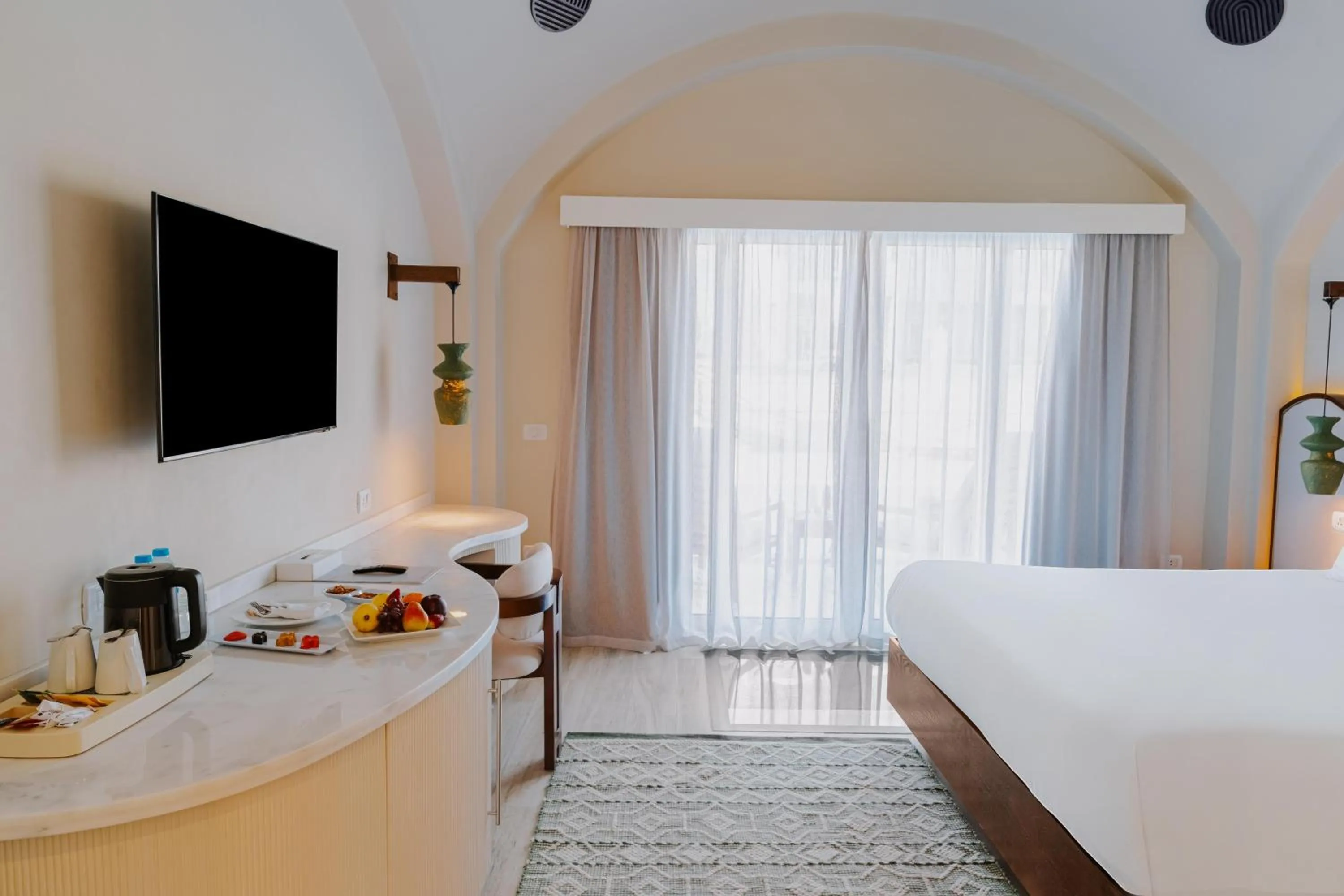 Photo of the whole room, Bed in Diamond Beach by Pearl Resorts