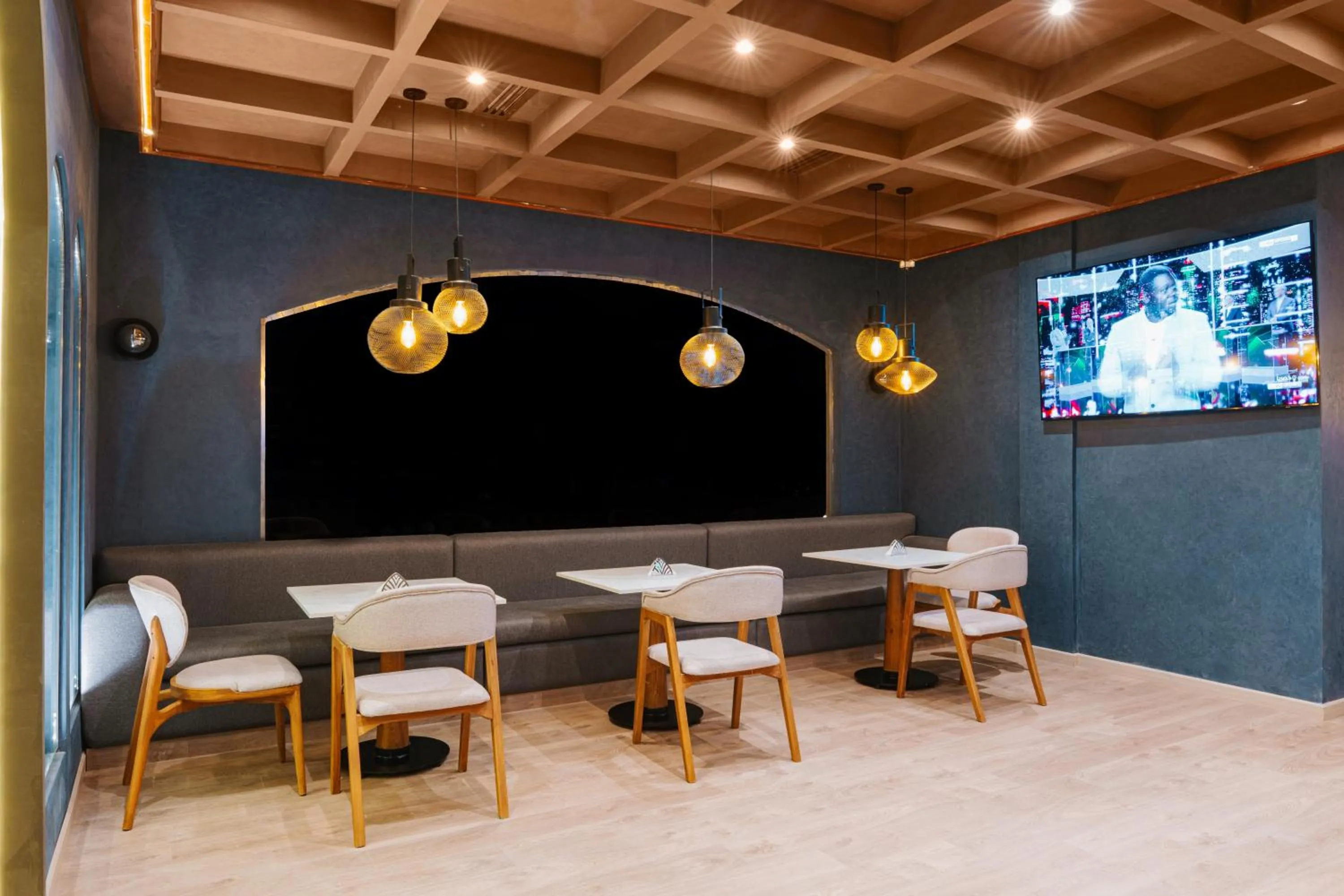 Lounge or bar in Diamond Beach by Pearl Resorts