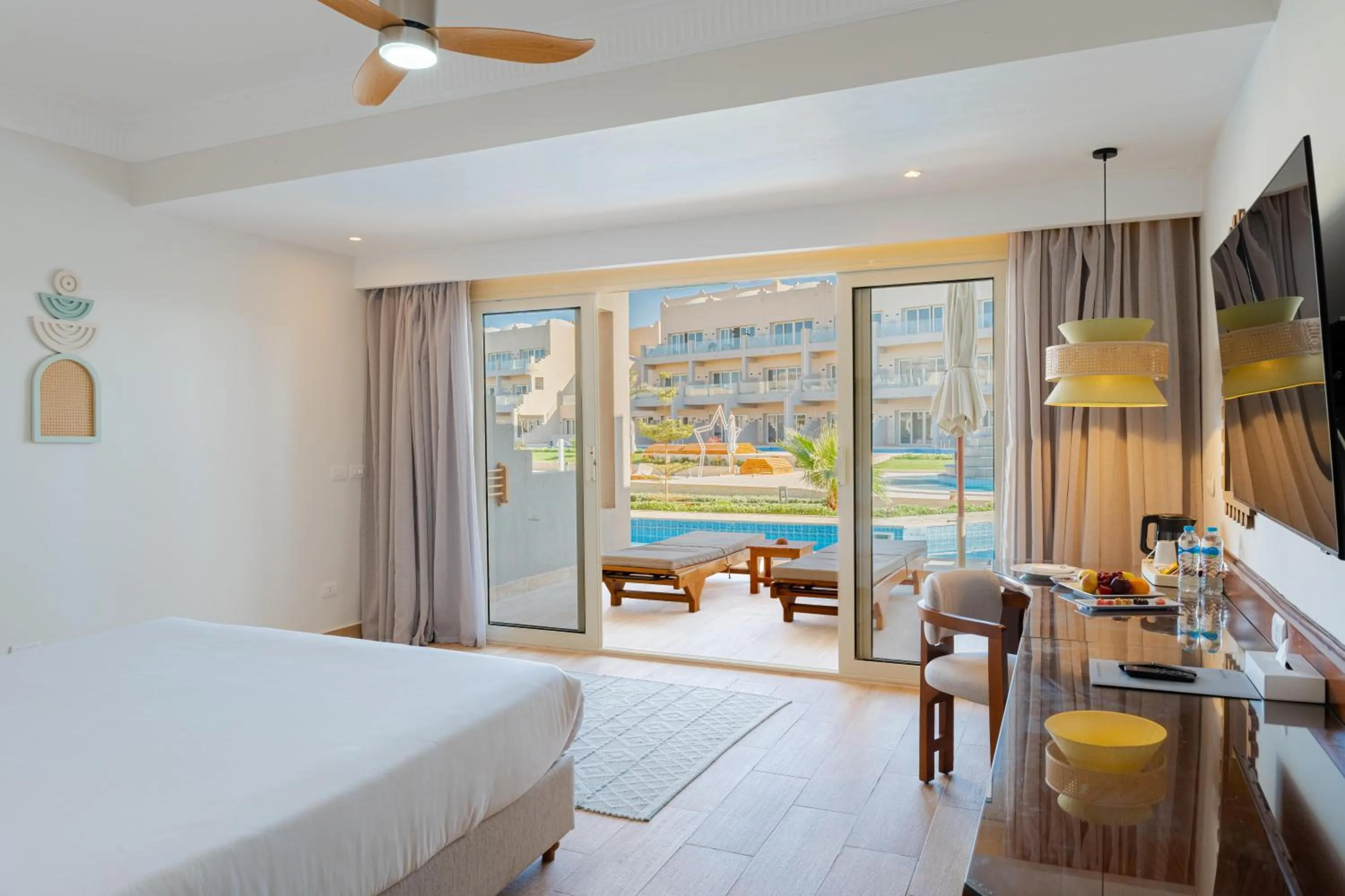 Photo of the whole room, Bed in Diamond Beach by Pearl Resorts