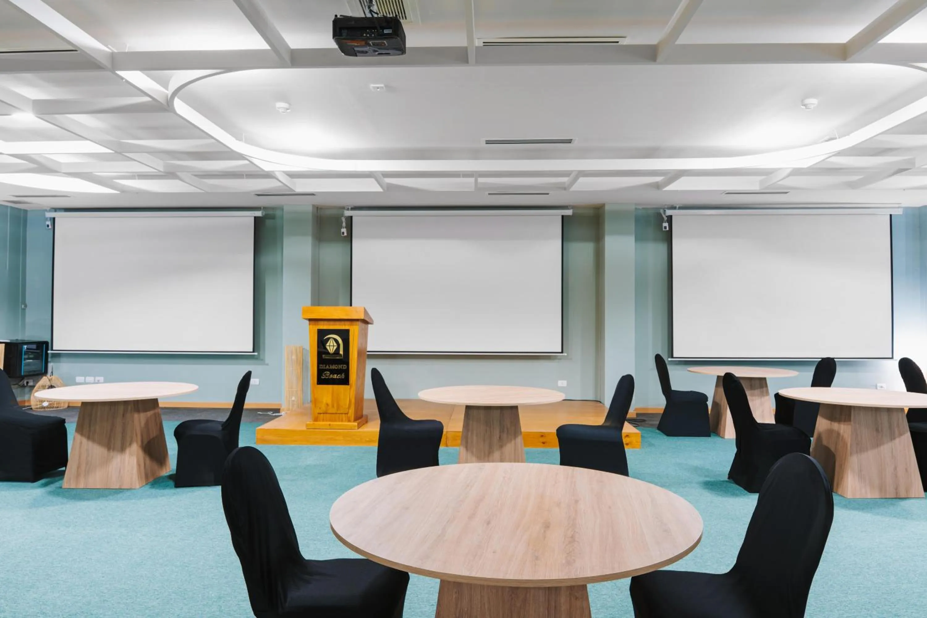 Meeting/conference room in Diamond Beach by Pearl Resorts