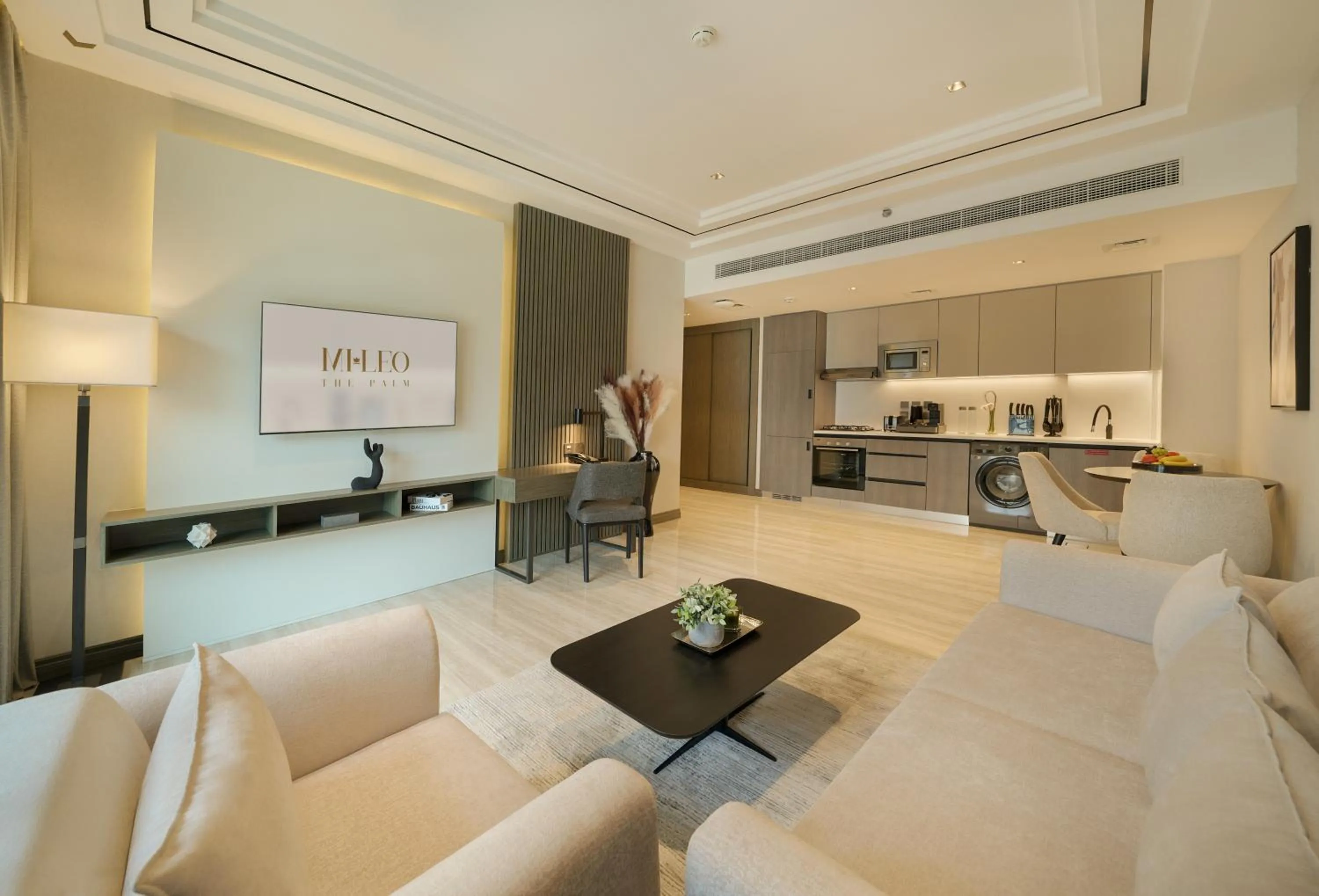 Executive Suite in Mileo Hotel The Palm