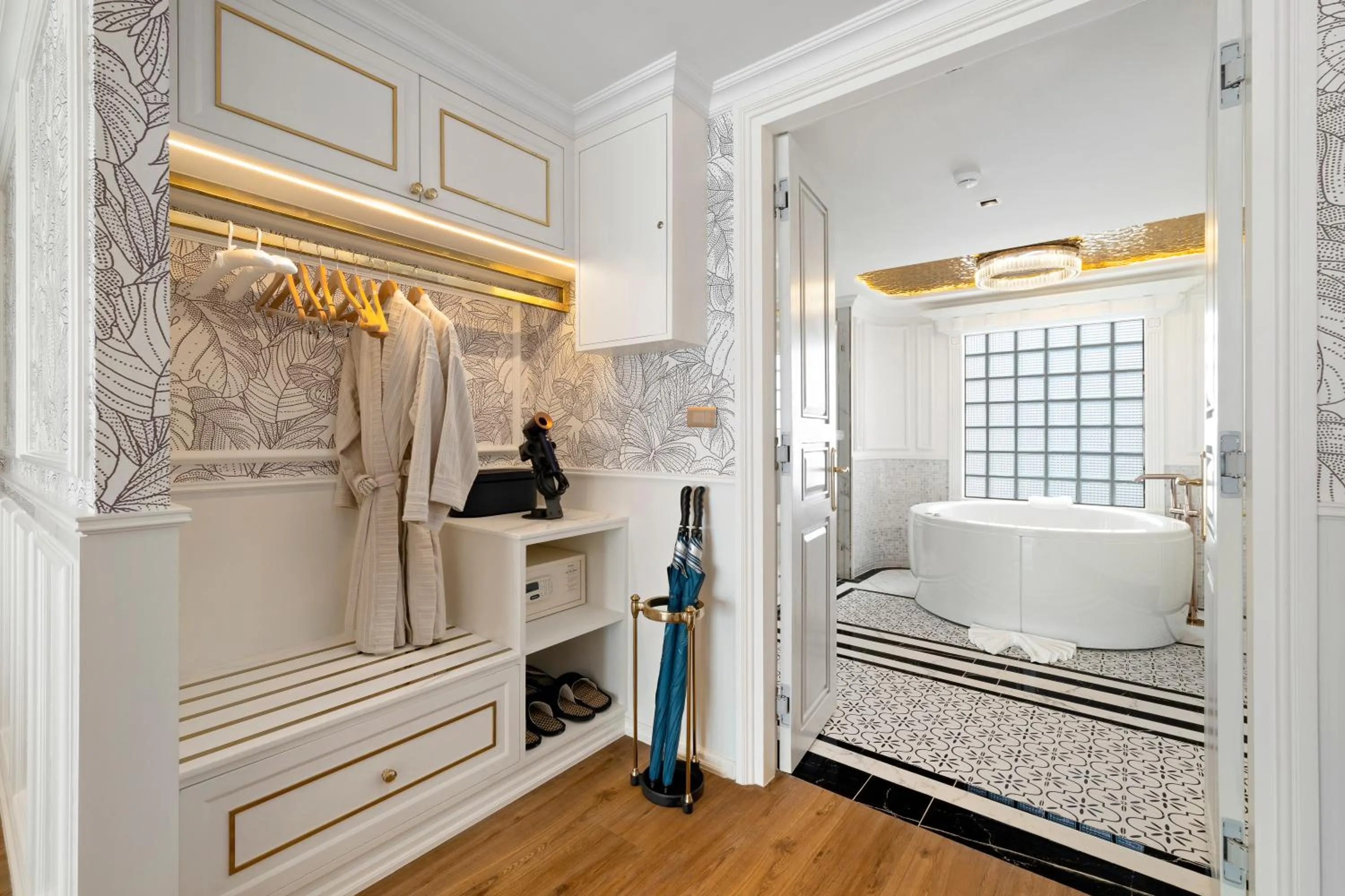 Bed in The Cyan at Patong Hotel