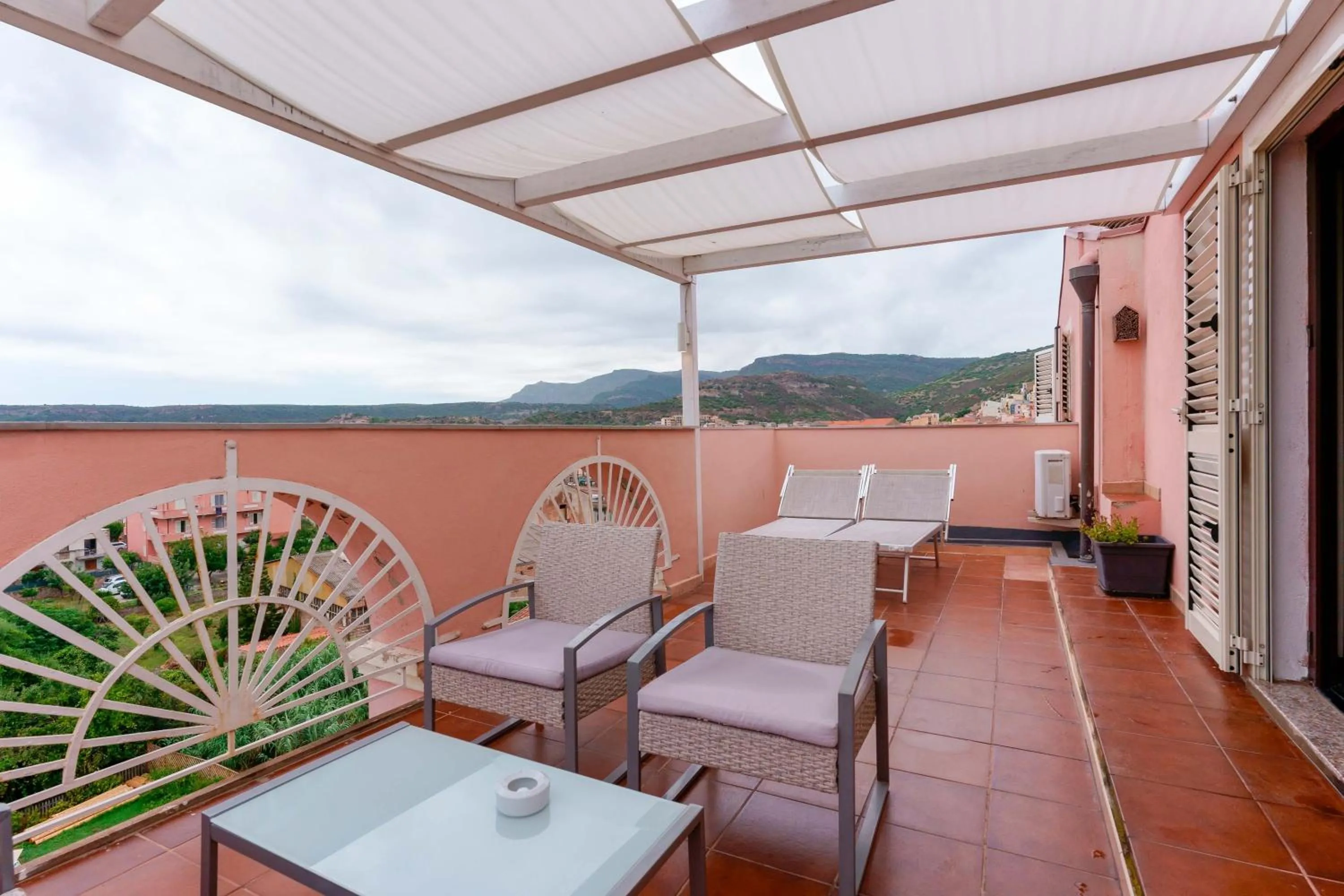 Natural landscape in Palazzo Pischedda