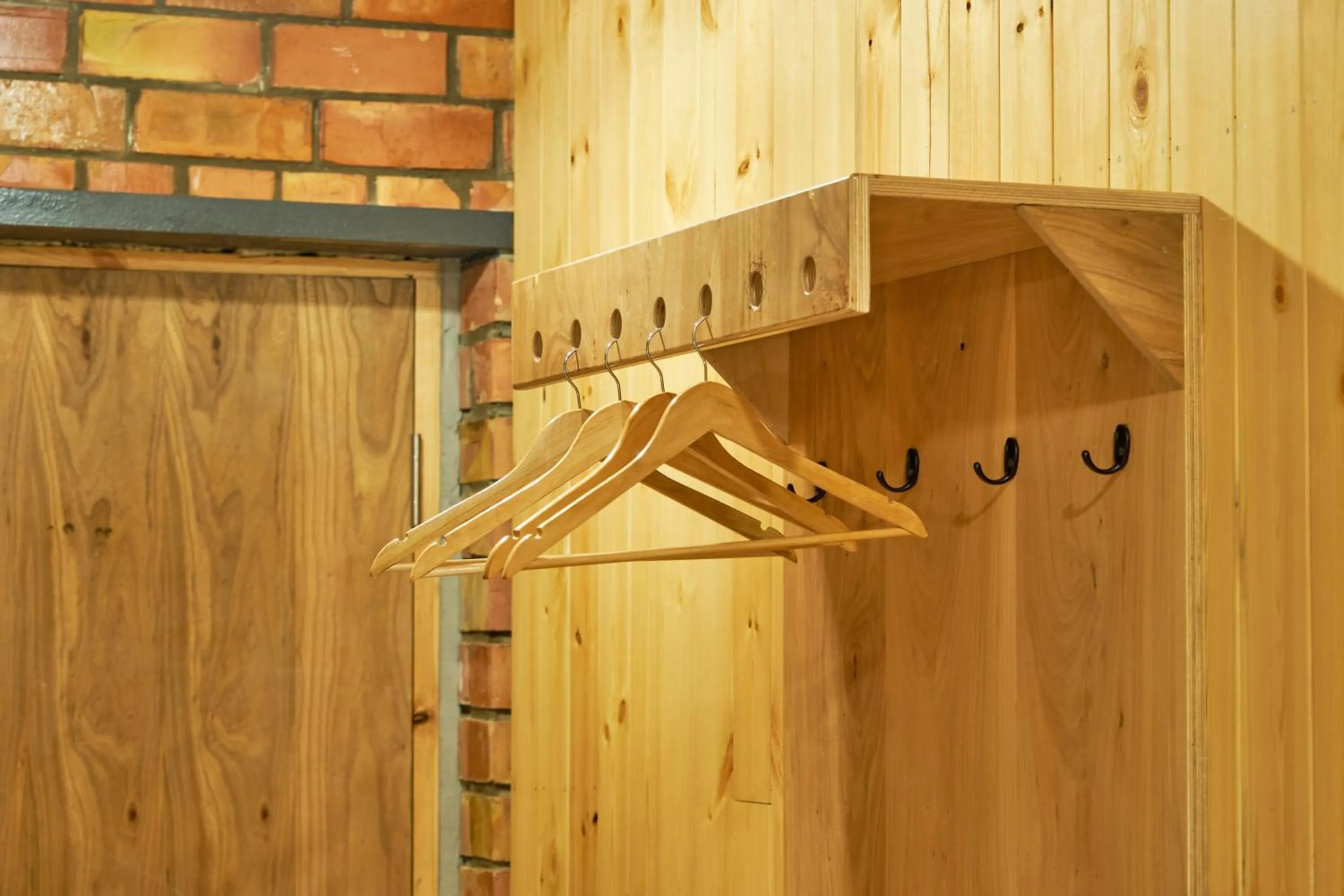 wardrobe in Pristine Hotel