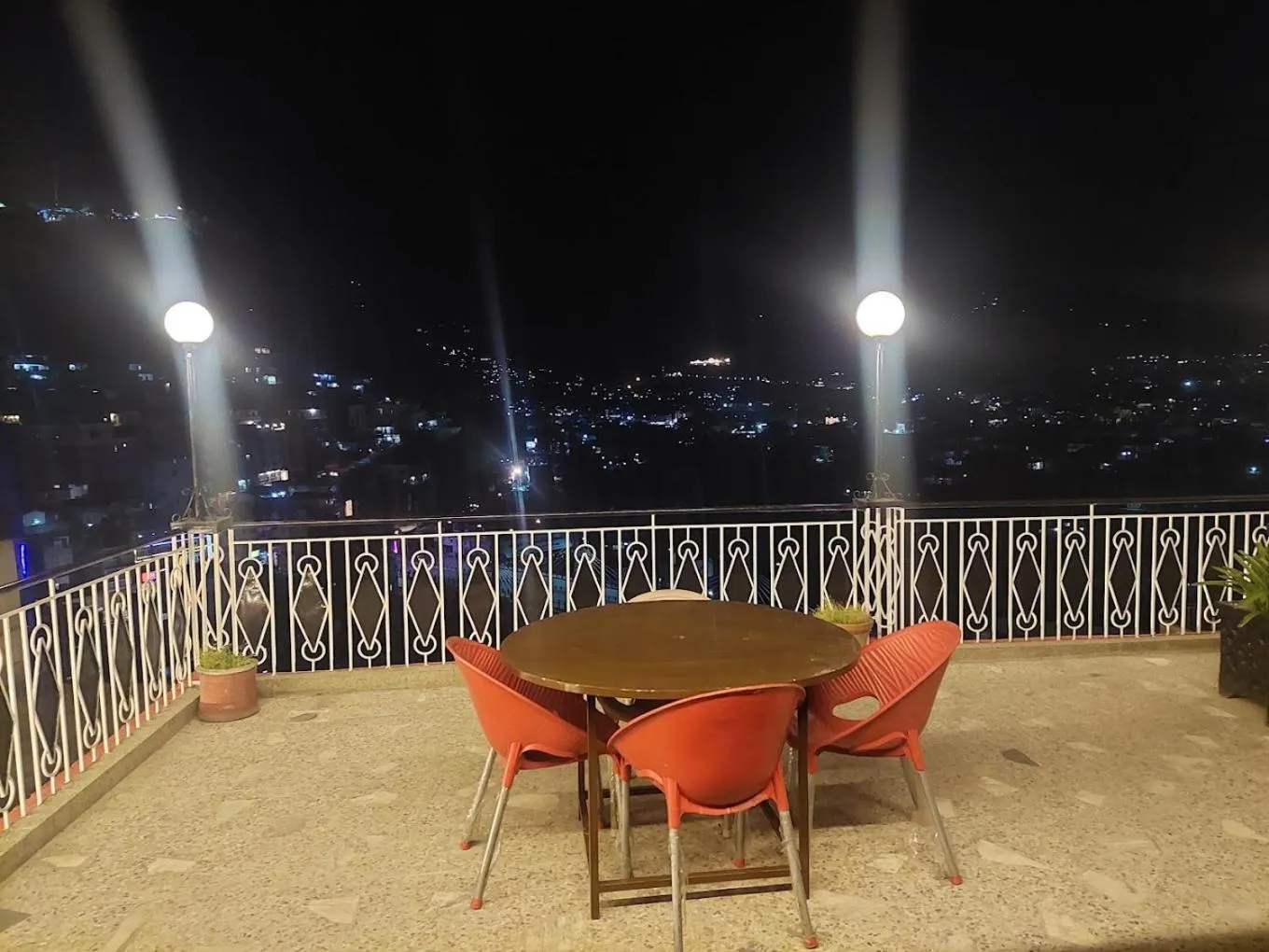 Night in Shalimar Hotel