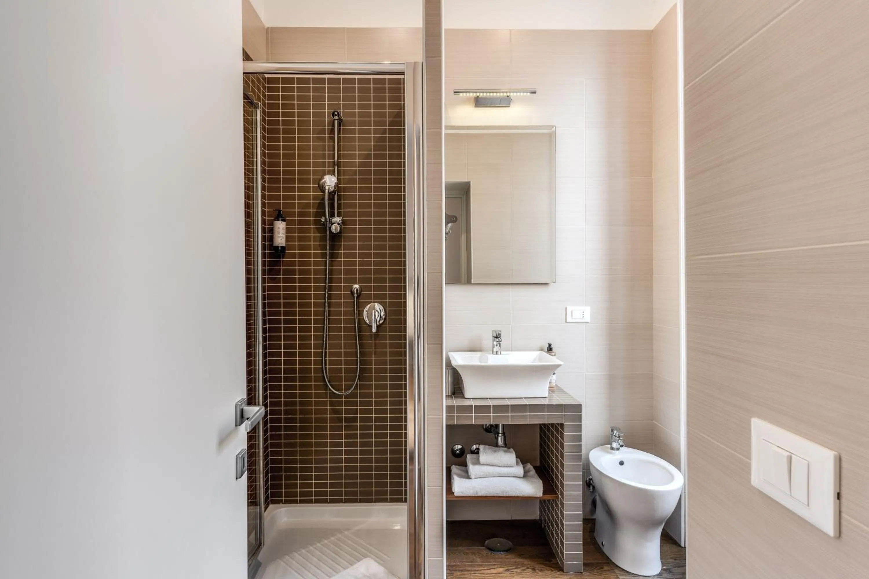 Bathroom in Little Queen Relais