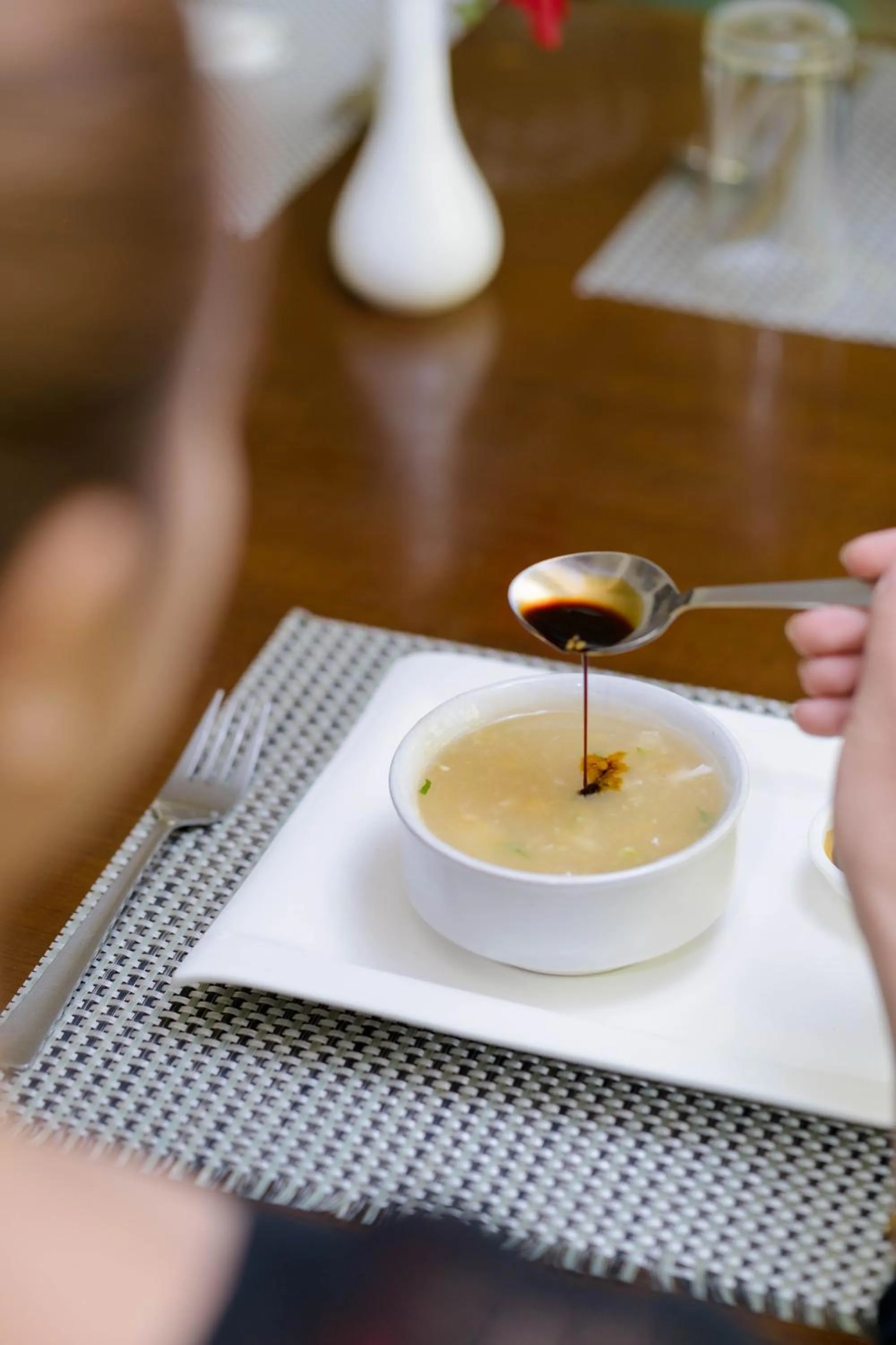 Restaurant/places to eat in Bojinee Resort