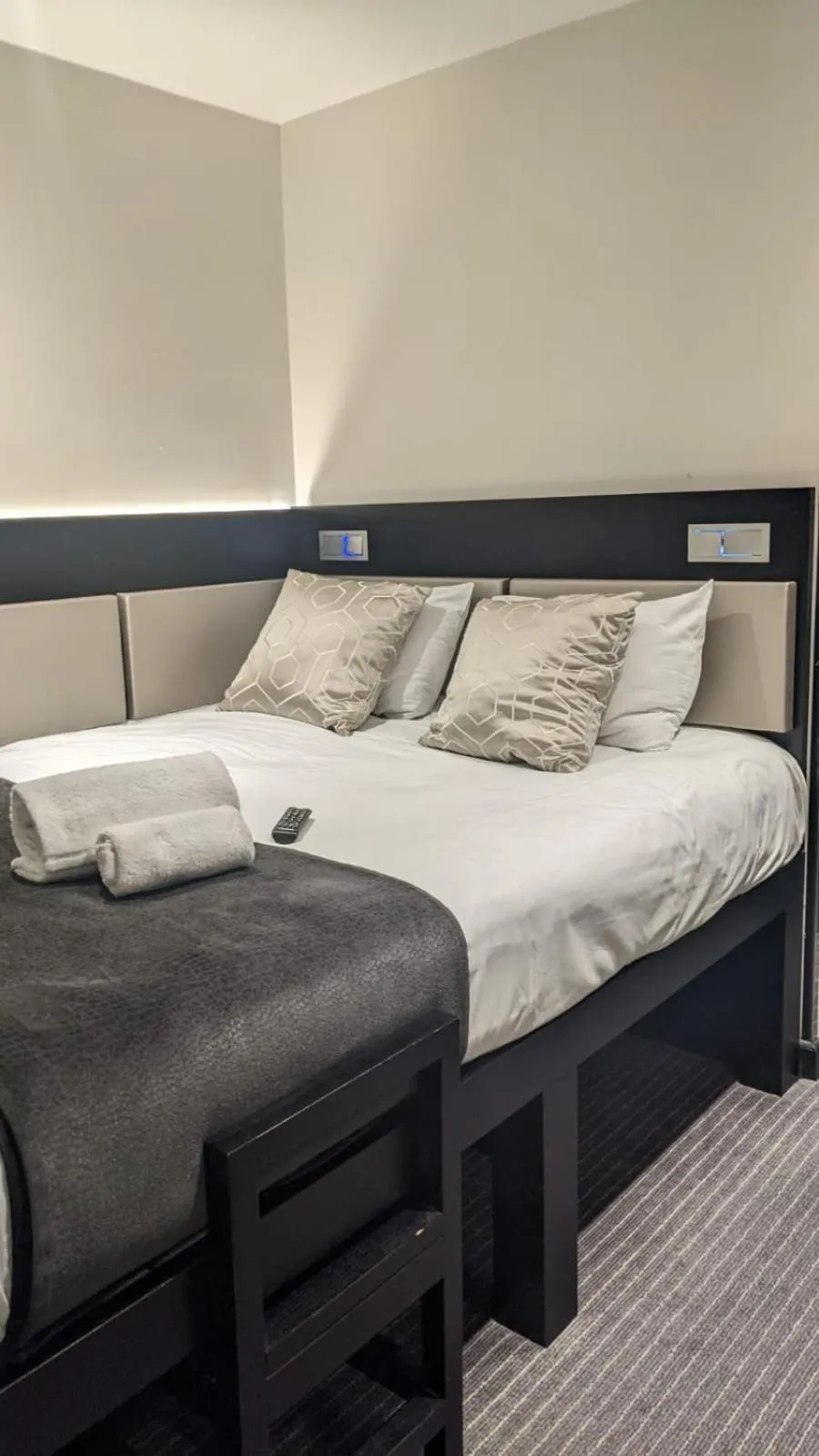 Bed in Great St Helen Hotel