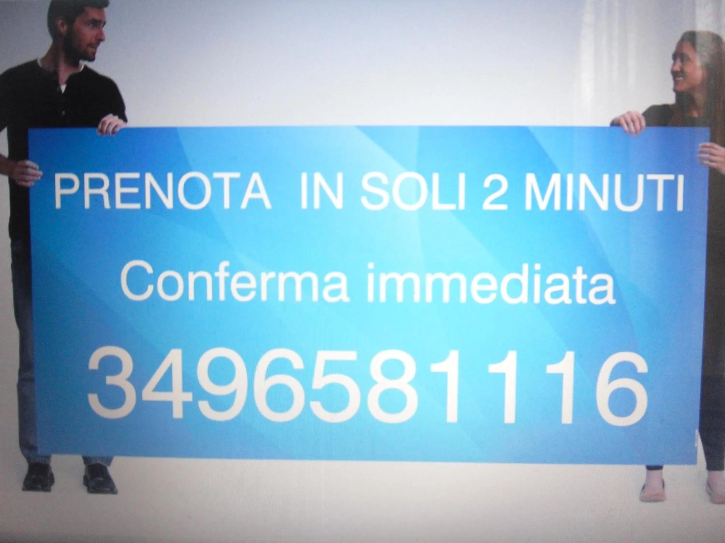 Property building in ITALIA GUESTHOUSe