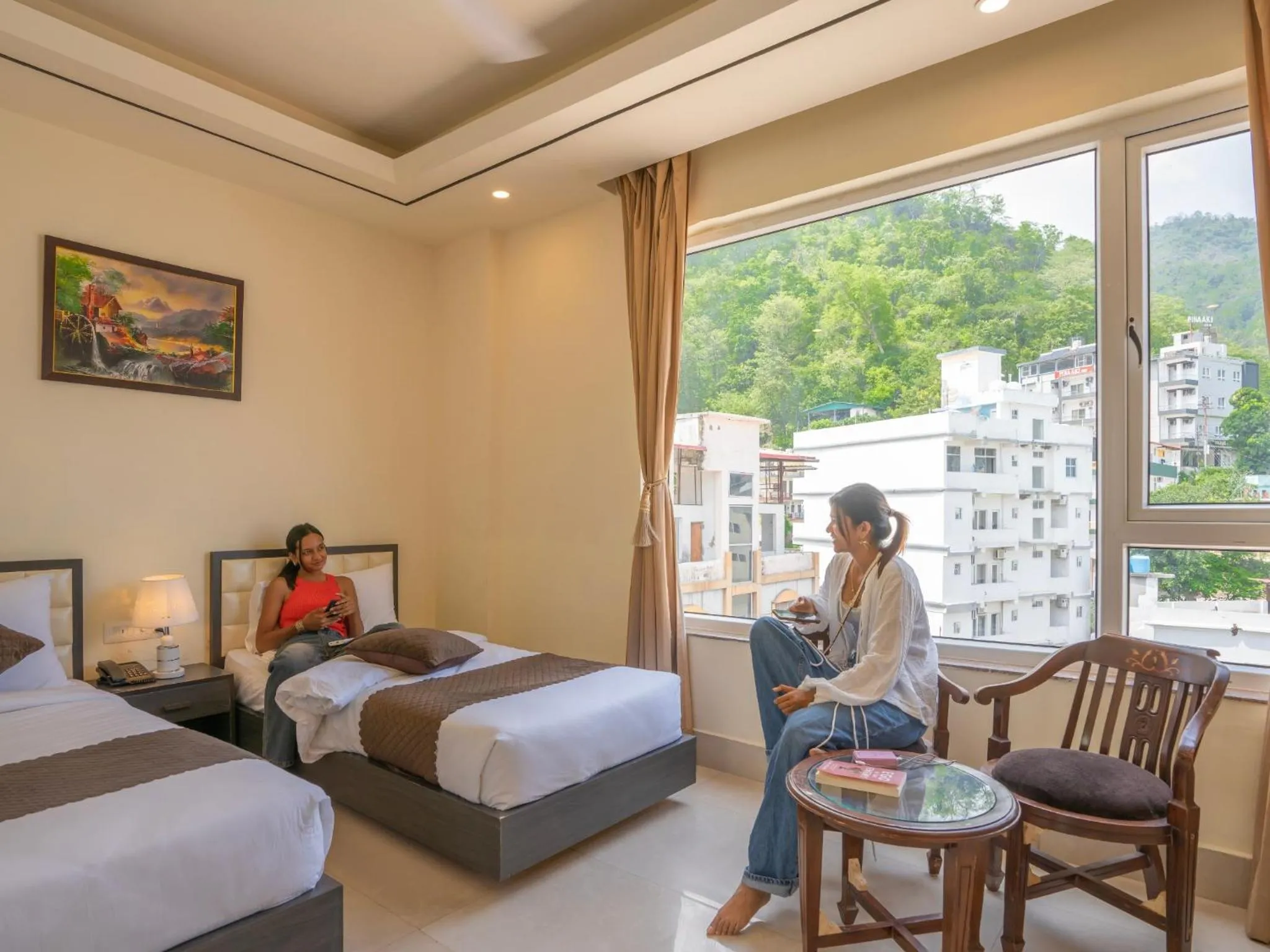 Living room, Bed in Moustache Select Rishikesh